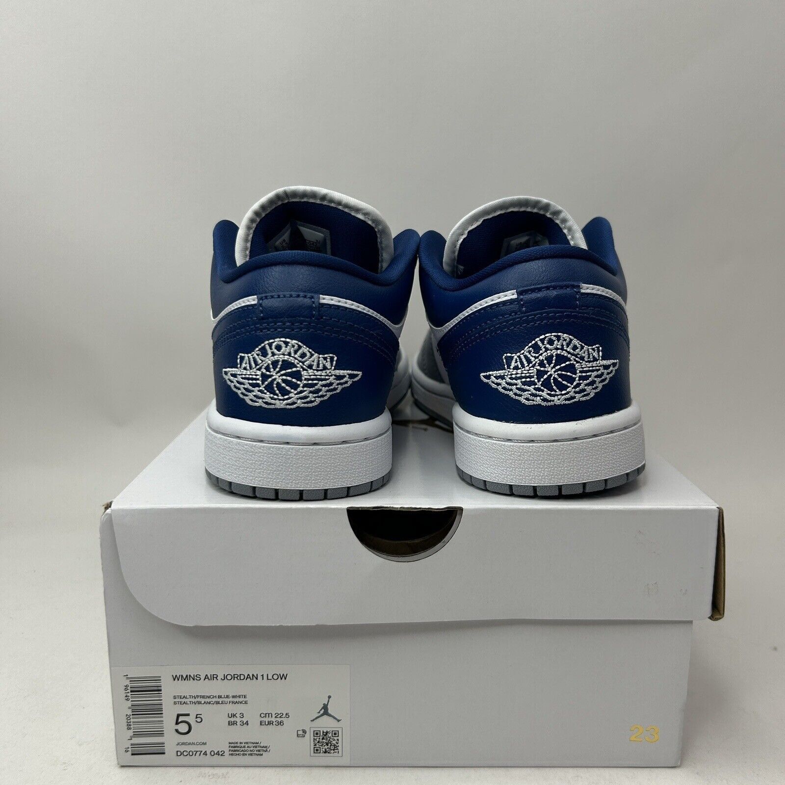 Nike Nike Air Jordan 1 Retro Low WMNS “Stealth French Blue” 2023 Size US 5.5 / IT 35.5 - 4 Thumbnail