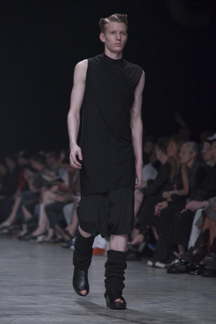 Runway S/S 13 "Island" Knitted Cotton Tank Top in Black, Men's (Size M)