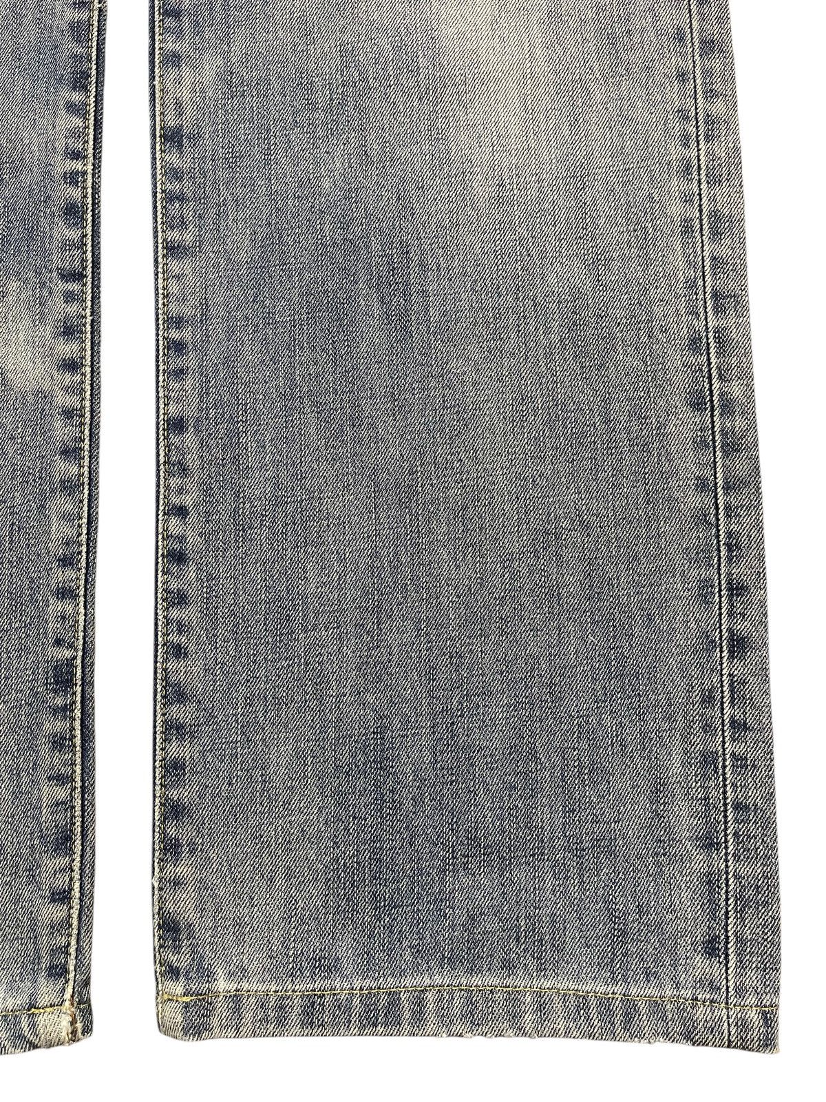 Uniqlo Vintage Japan Uniqlo Blue Faded Wash Whiskers Style Loose Size US 34 / EU 50 - 8 Thumbnail