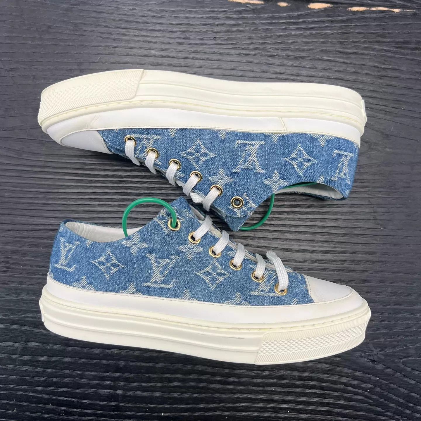 Louis Vuitton LV Stellar Denim Blue 35.5 Like New Size US 5 / IT 35 - 3 Thumbnail