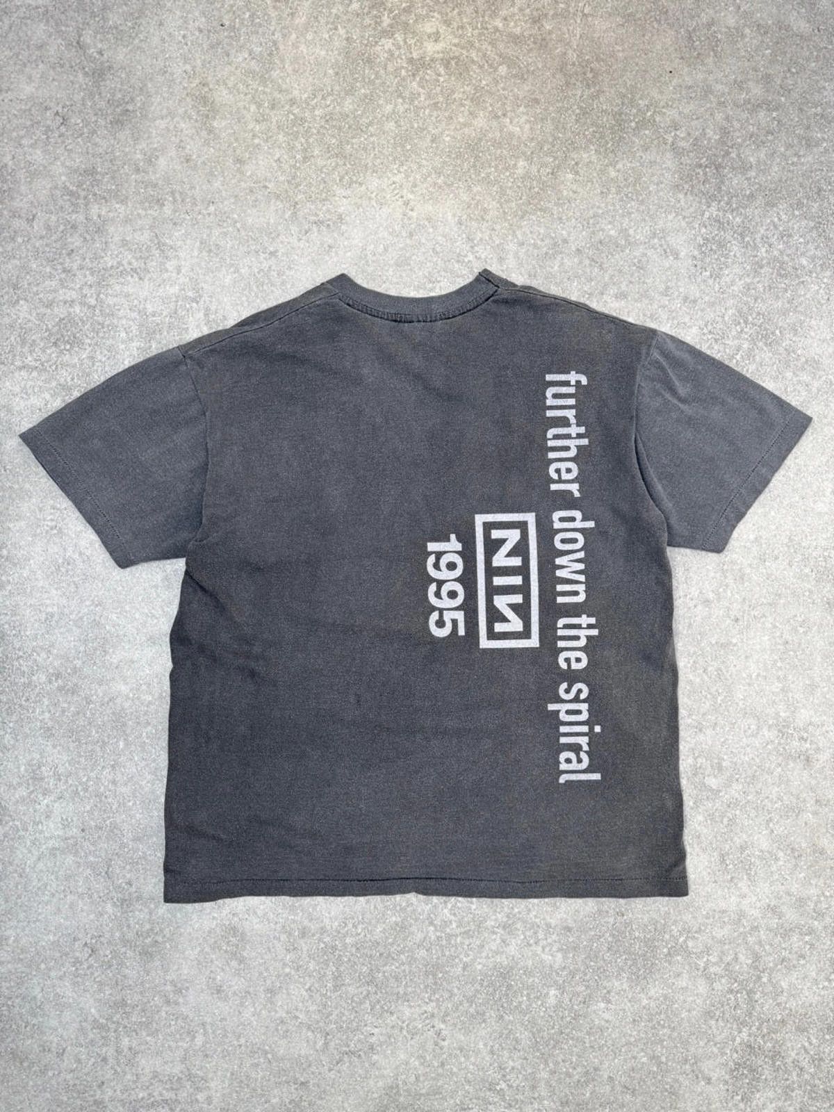 Designer 1994 Nine Inch Nails Further Down The Spiral Graphic Tee Size ONE SIZE - 5 Thumbnail