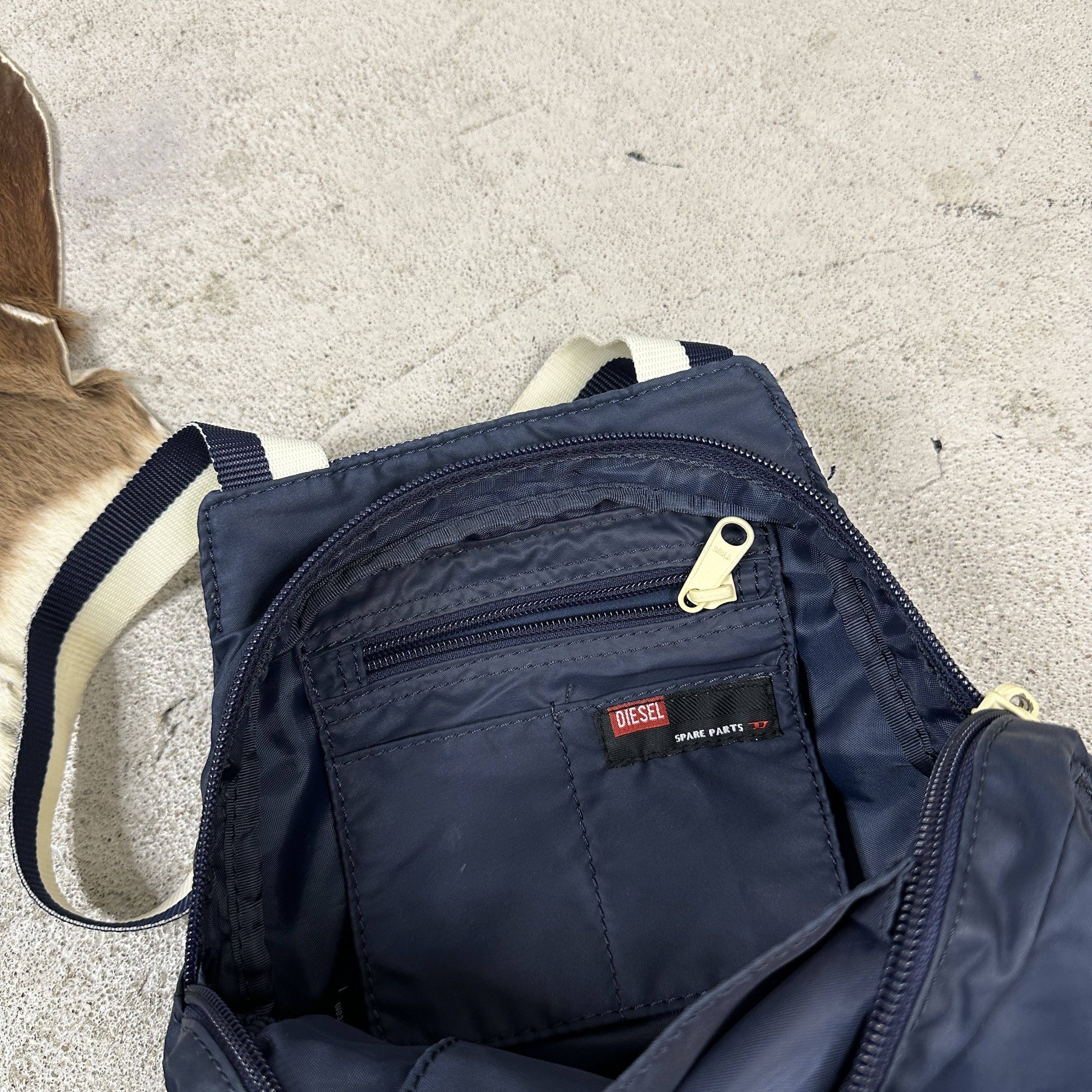 Diesel × Vintage Vintage Diesel Nylon Bag Size ONE SIZE - 7 Thumbnail