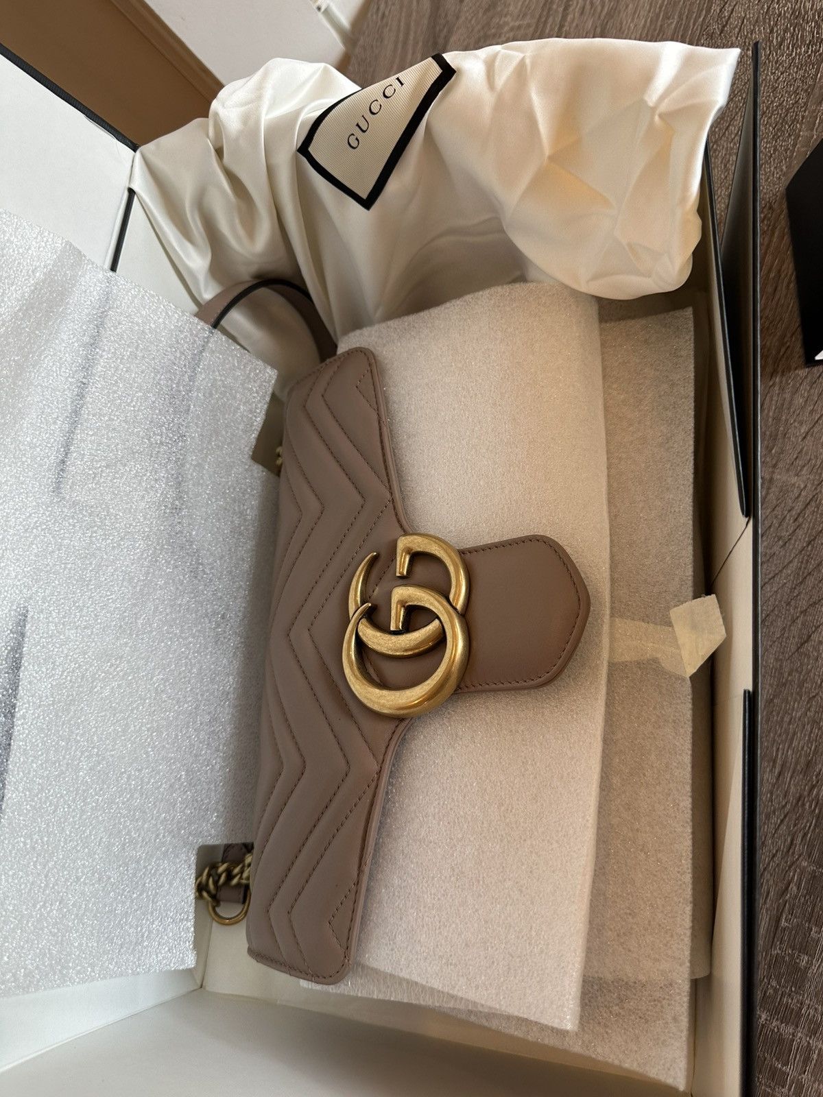 Gucci GUCCI GG Marmont Large Matelassé Shoulder Bag – Taupe Size ONE SIZE - 12 Thumbnail