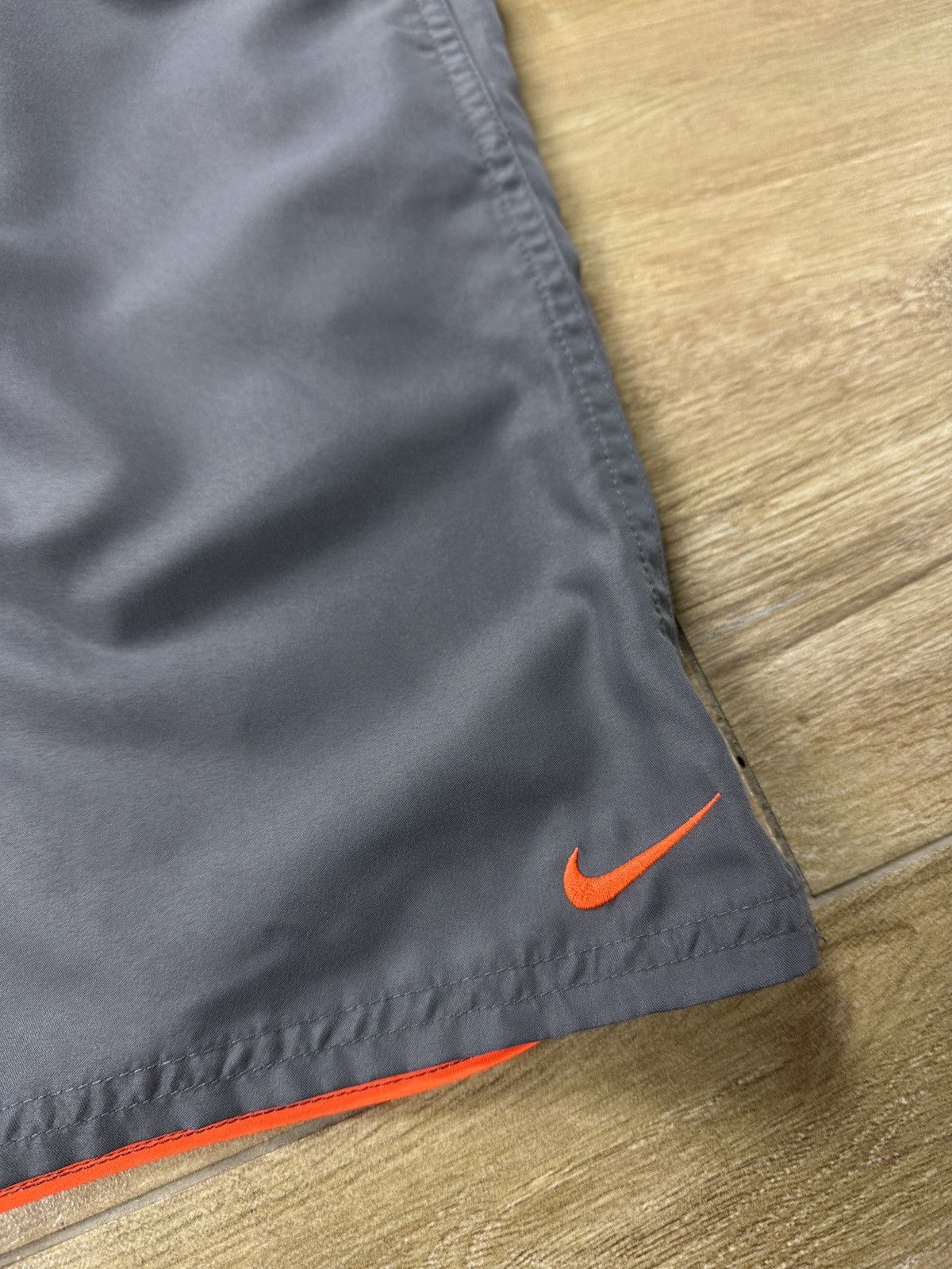 Nike × Vintage Vintage Y2K Nike Swoosh Logo Shorts Size US 32 / EU 48 - 4 Thumbnail