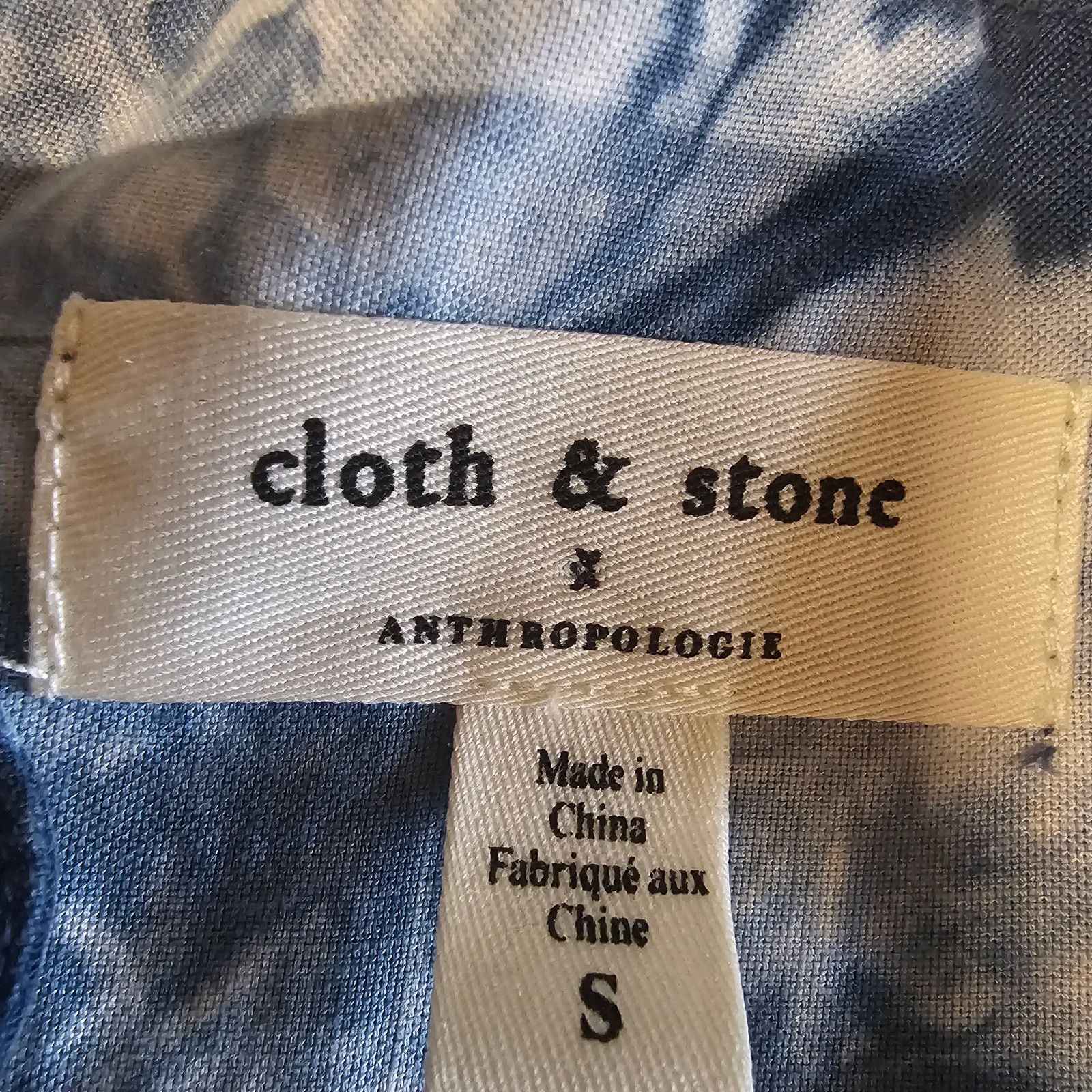 Anthropologie Anthropologie cloth & stone Button Tie Dye Blue Top S 3364 Size S / US 4 / IT 40 - 3 Thumbnail