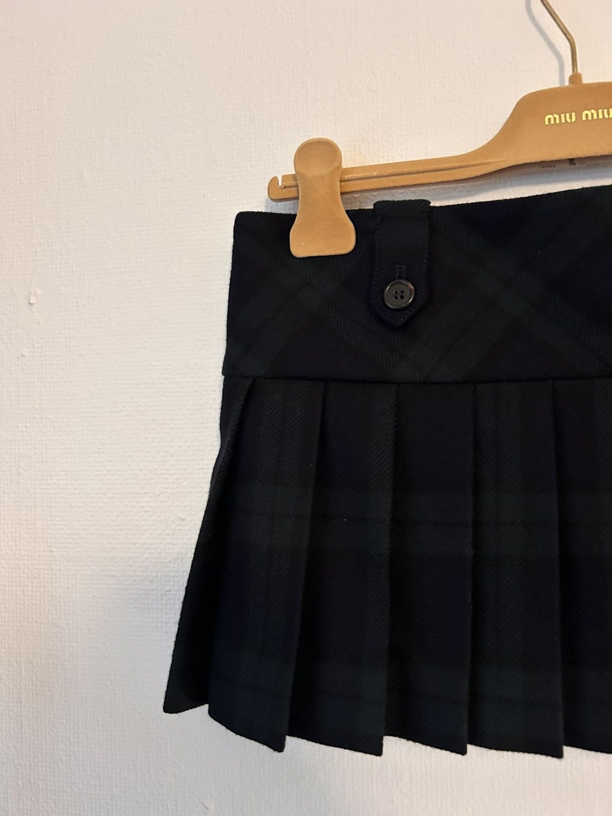 Miu Miu Miu Miu Check Virgin Wool Logo Skirt Size 26" / US 2 / IT 38 - 2 Thumbnail