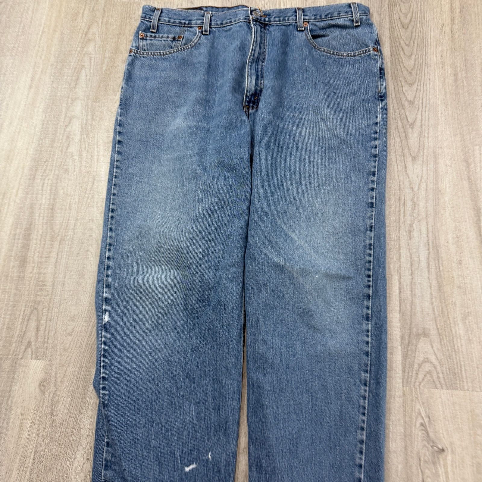 Levi's Vintage Levis 505 Regular Fit Straight Leg Jeans Men's 42x32 Size US 42 / EU 58 - 2 Thumbnail