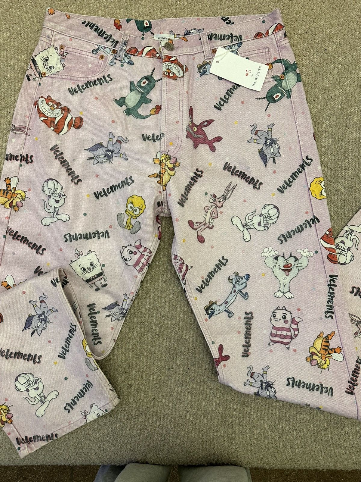 Vetements Vetements Pink Comic Denim Size US 33 - 1 Thumbnail