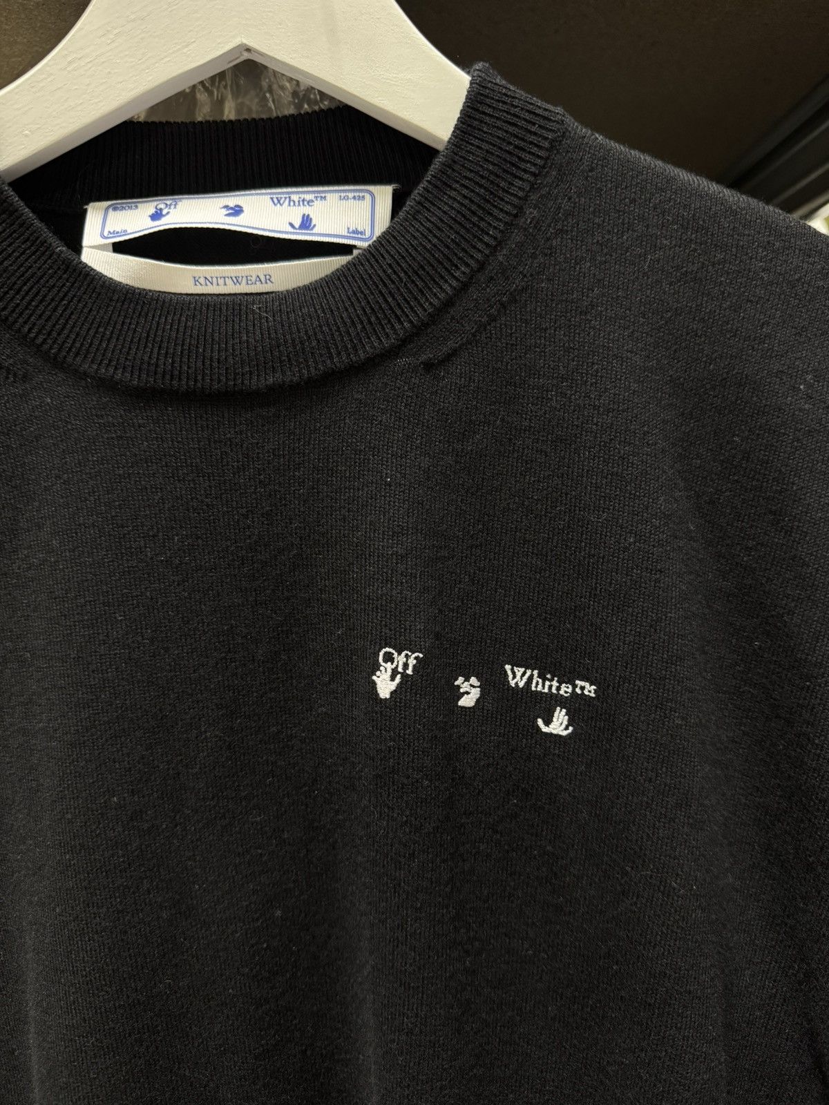 Givenchy Off-White Logo Embroidery Sweater NEW Size US M / EU 48-50 / 2 - 2 Thumbnail