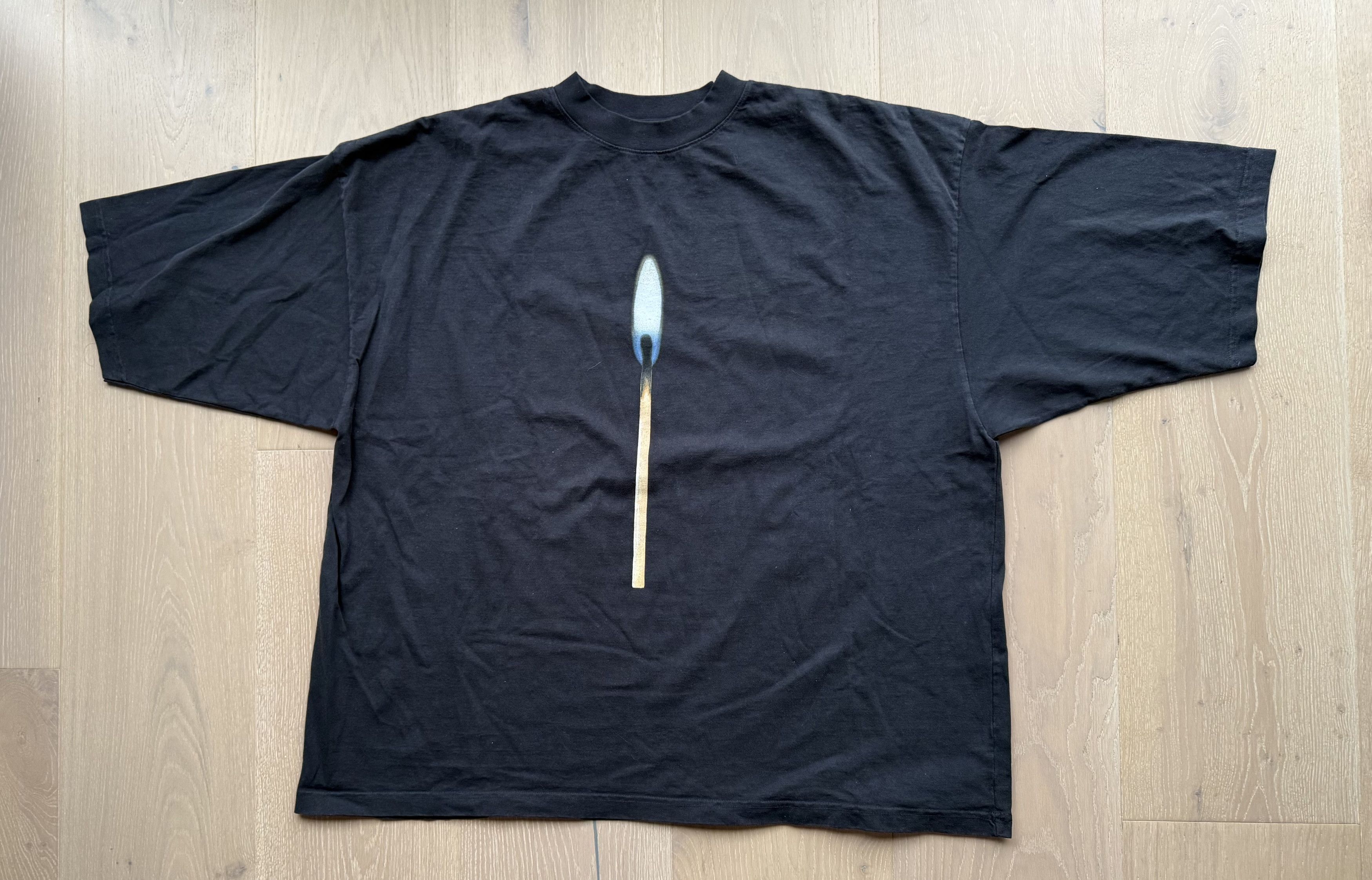 Balenciaga × Gap × Yeezy Kanye West Donda 2 Yeezy Gap Balenciaga Candle Tee Size US L / EU 52-54 / 3 - 2 Thumbnail