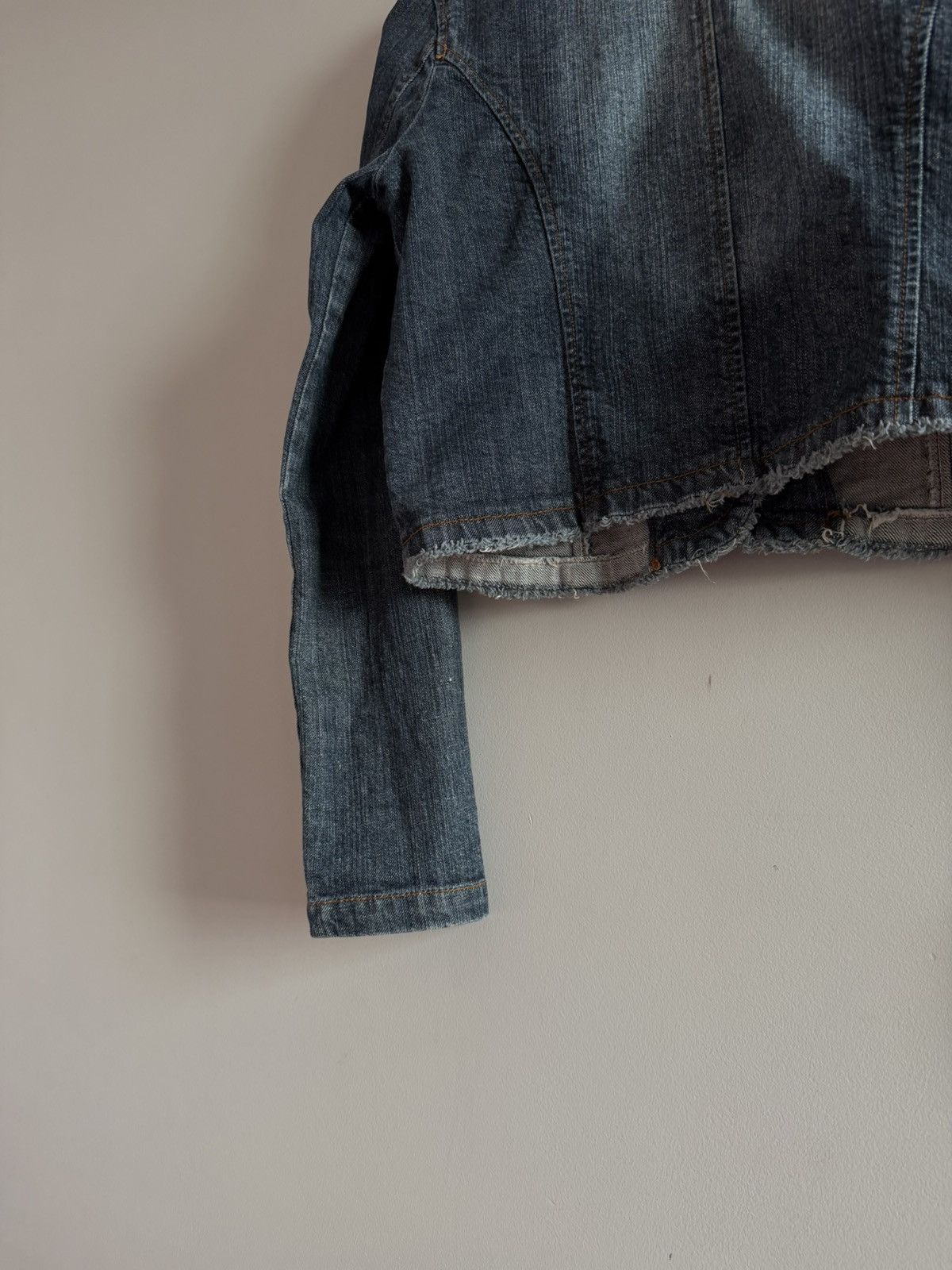 Vintage Cropped Denim Jacket Frayed Raw Hem Size L / US 10 / IT 46 - 7 Thumbnail