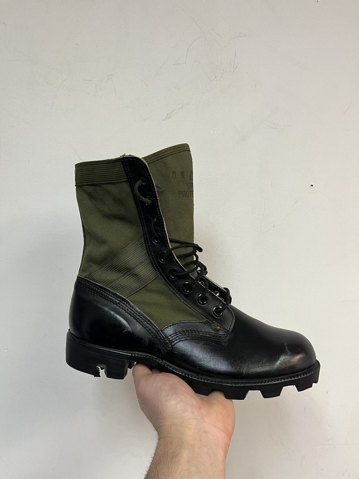 Vintage Vintage Vietnam Jungle Boots Size US 10 / EU 43 - 5 Thumbnail