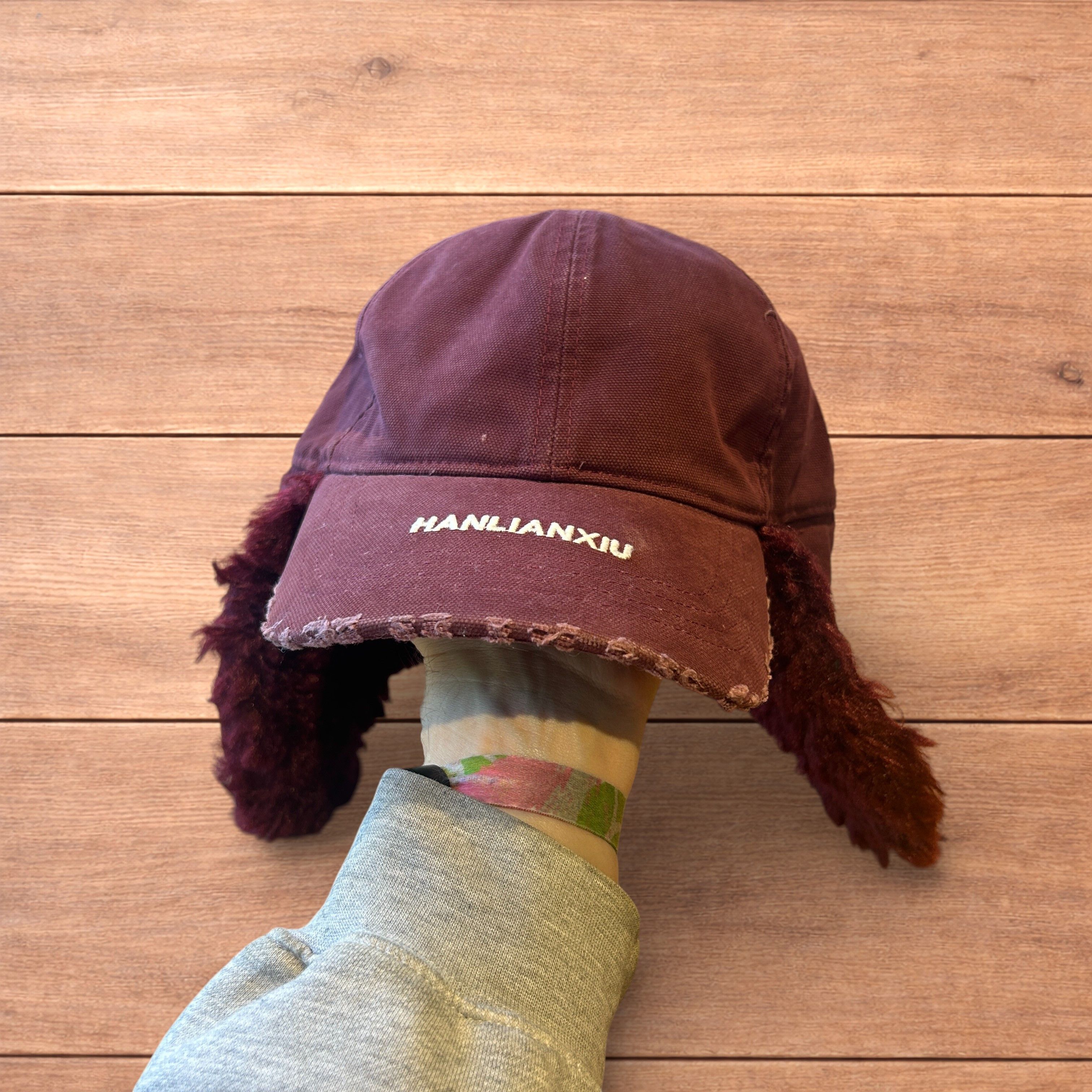 Japanese Brand Vintage style trapper Russian ear flap hat in maroon/red. Size ONE SIZE - 2 Thumbnail
