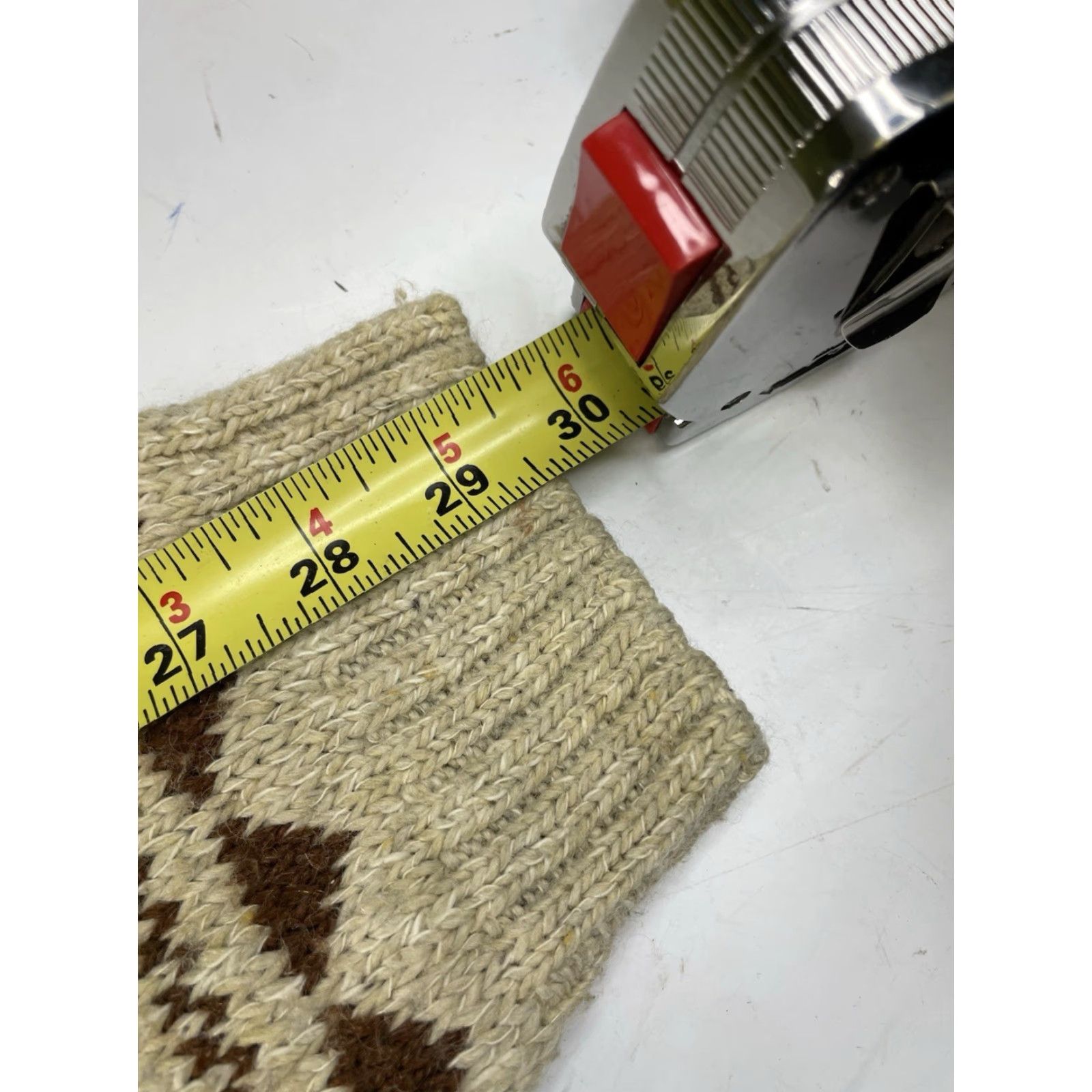 Vintage VTG Old Glory Sweater Crew Neck Adult L Ivory Cotton Knitted Chunky-Knit Vintage 90s Preppy Ski Casual Mens Pullover Size US L / EU 52-54 / 3 - 4 Thumbnail