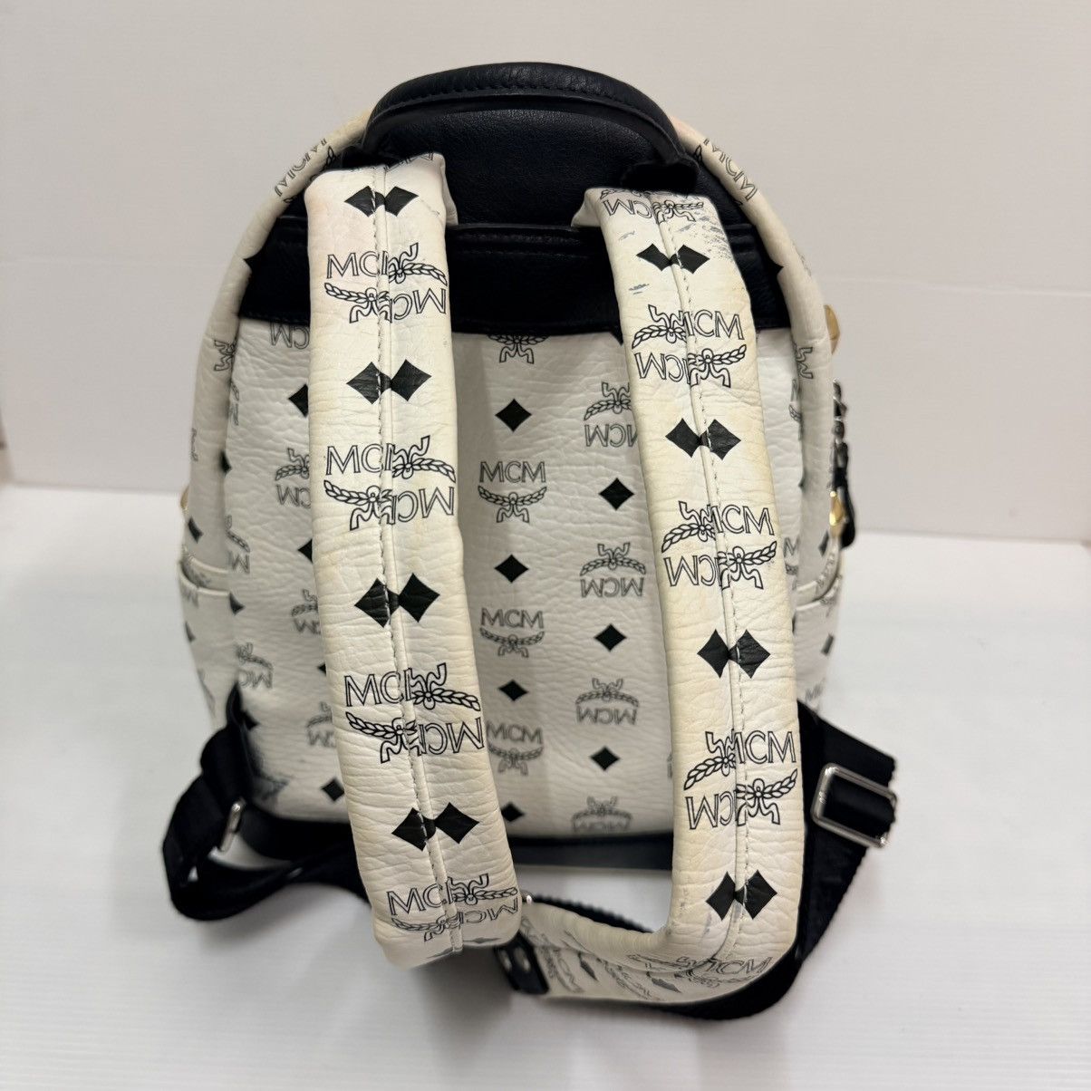 MCM MCM White Stuck Medium Backpack Size ONE SIZE - 6 Thumbnail