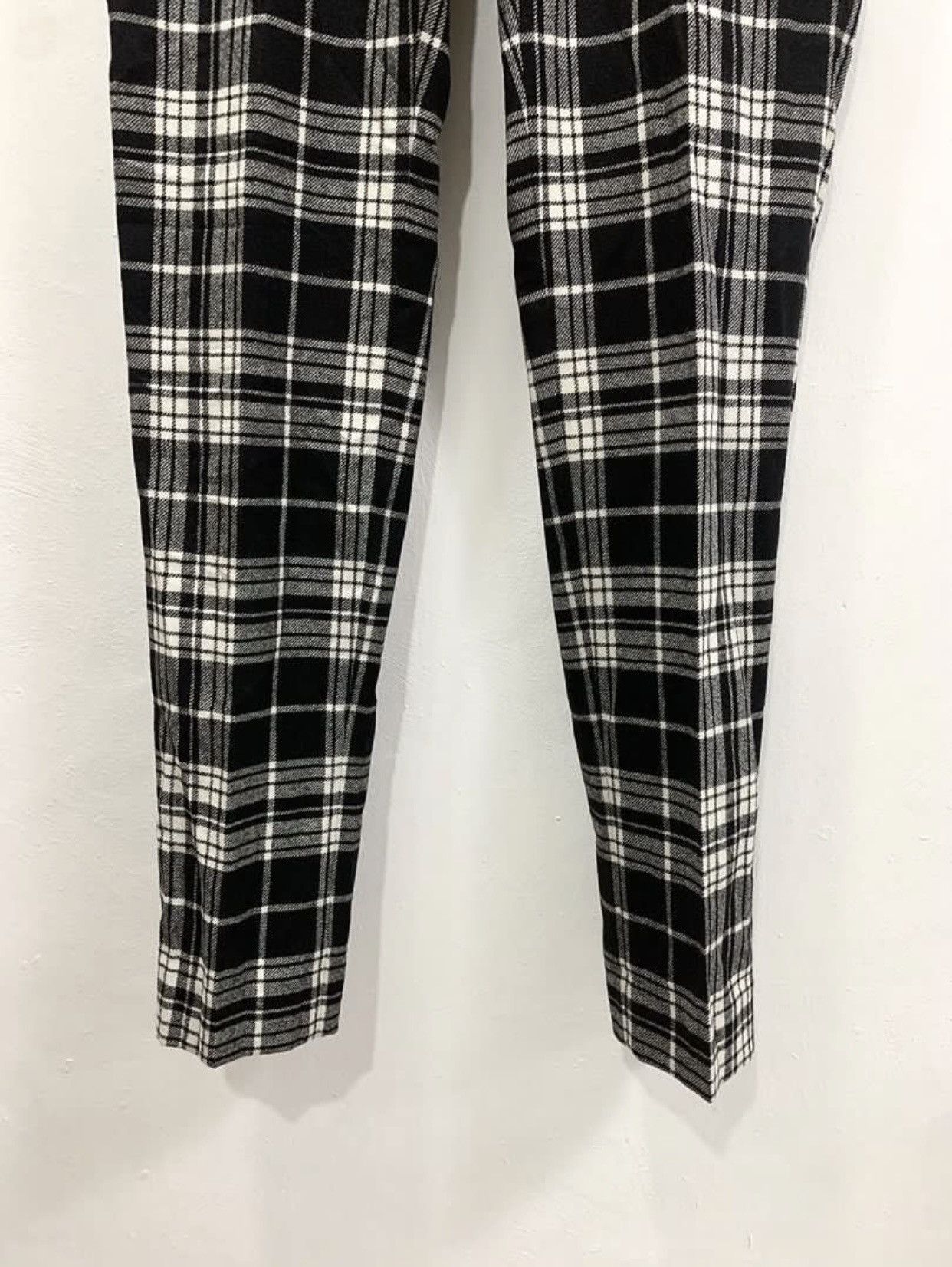 Burberry BURBERRY SERPENTINE TARTAN CHECK - CASHMERE BLEND TROUSERS Size US 32 / EU 48 - 5 Thumbnail