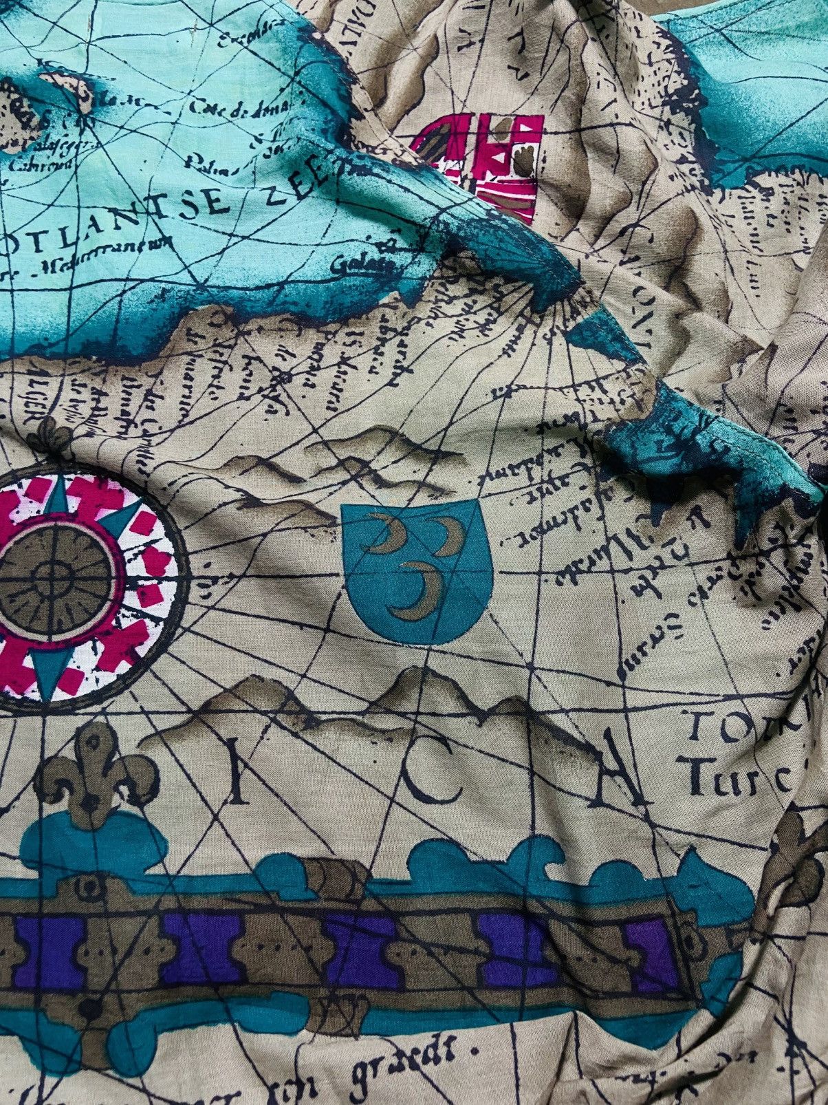FunSet of Art 80s Paninaro Map Print Cropped Bomber Jacket-Martin Epsilon Size L / US 10 / IT 46 - 14 Thumbnail