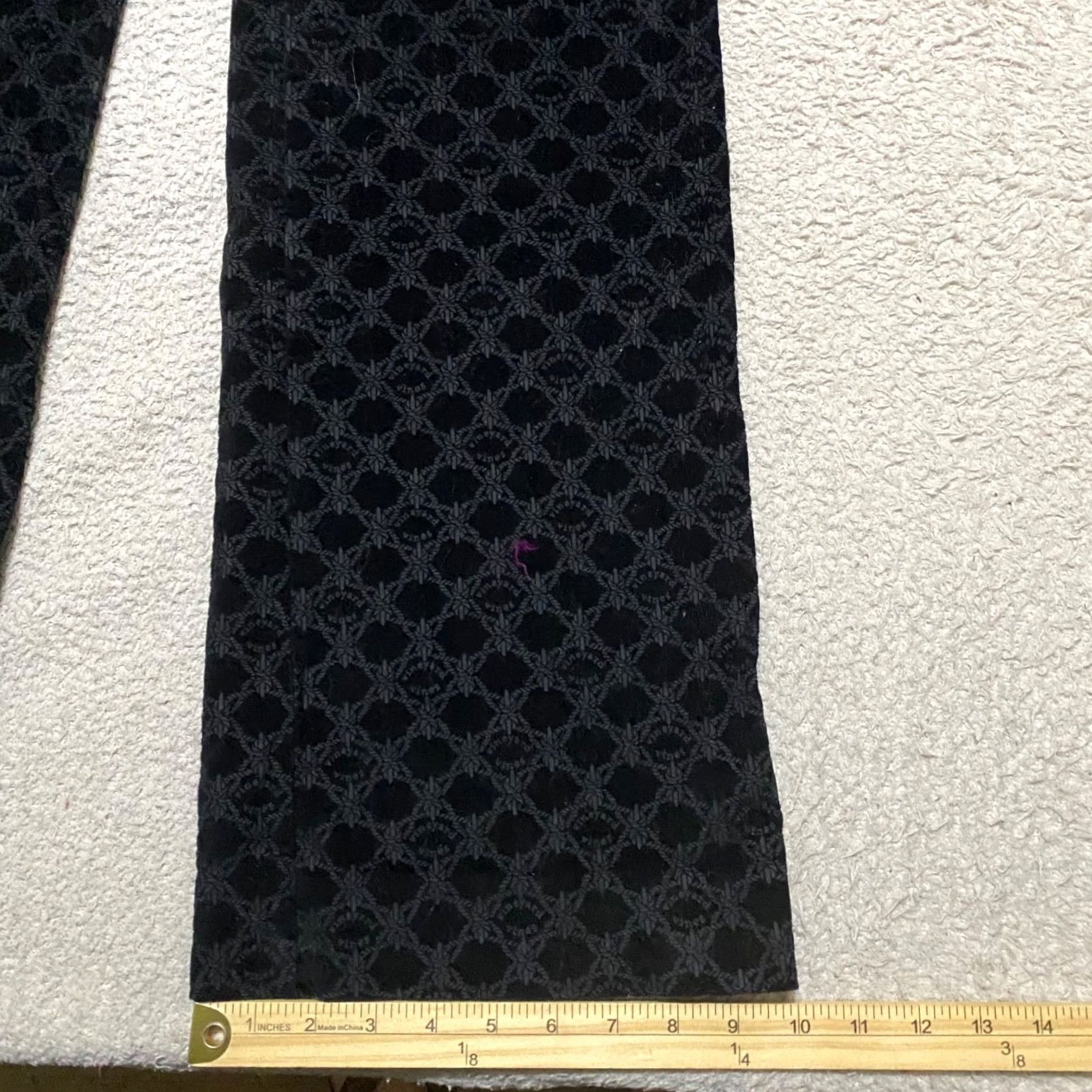 Vineyard Vines Vineyard Vines Womens Pants Black Geometric Velvet Velour Bootcut Chino Size 10 Regular Front Flat Front Stretch Pockets Cotton Spandex Size 32" / US 10 / IT 46 - 4 Thumbnail