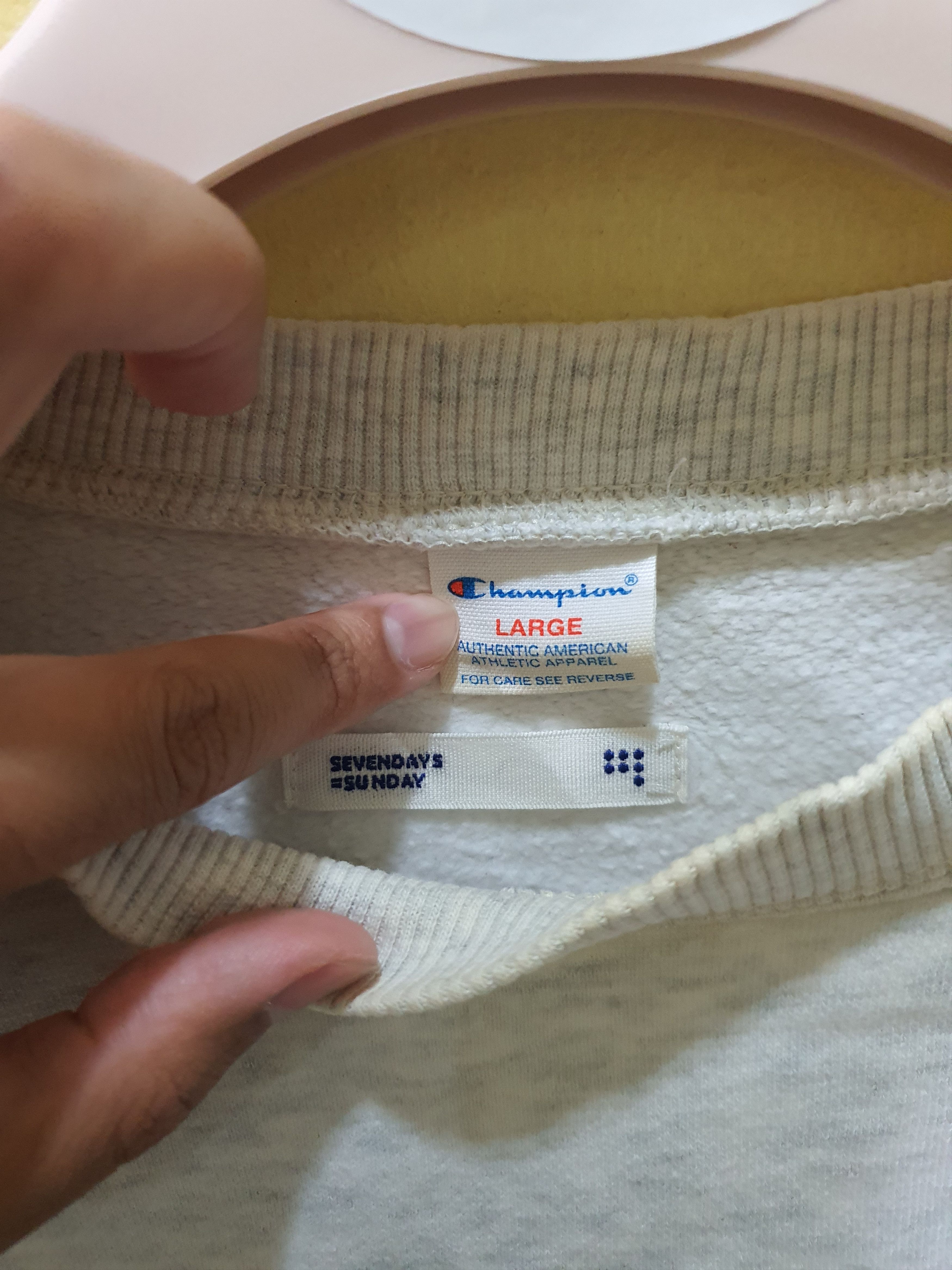 Champion vintage Champion "Reverse Weave" University of Minnesota Size US L / EU 52-54 / 3 - 6 Thumbnail