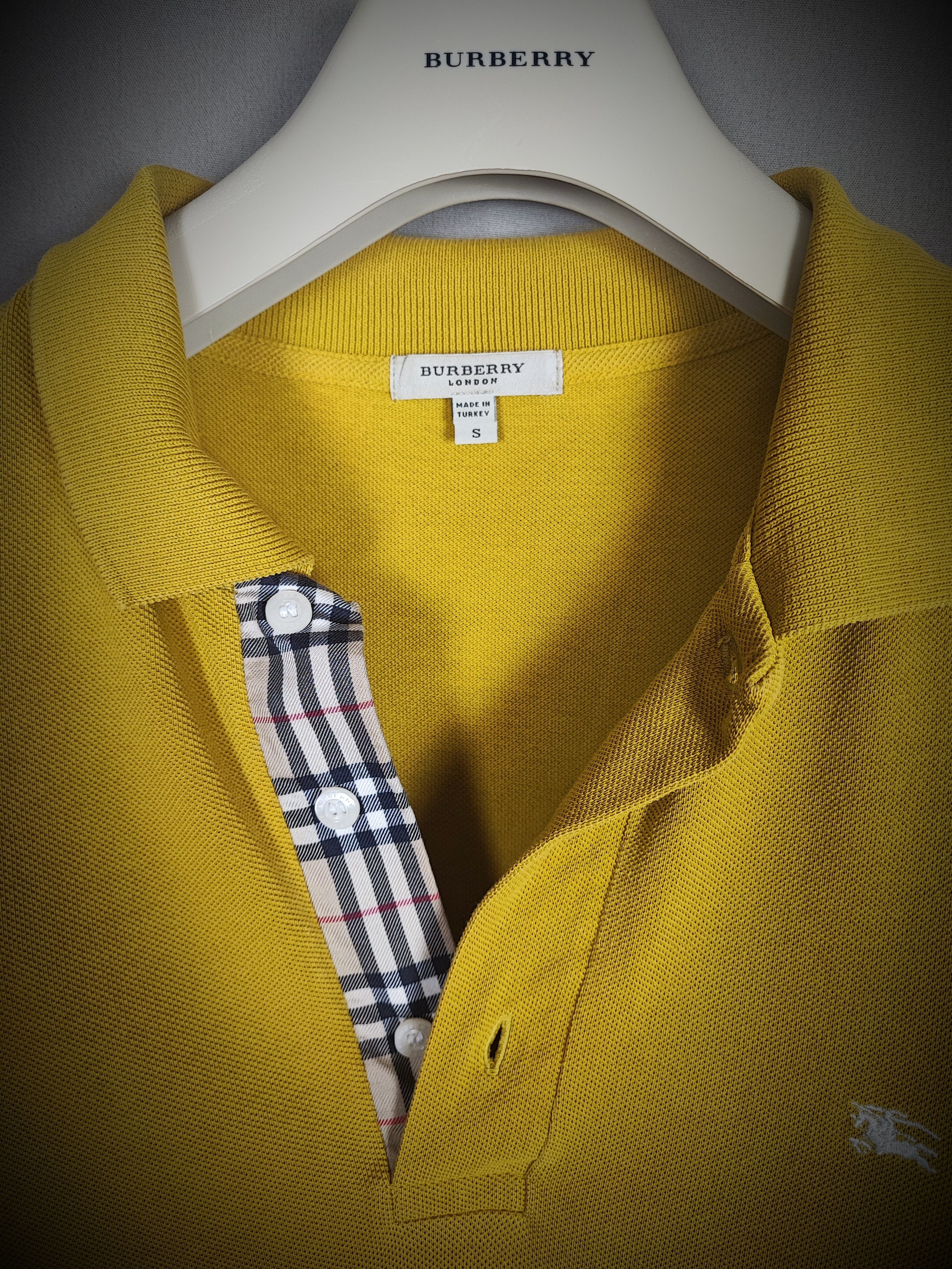 Burberry 🔥Burberry Polo S Extremely rare color 🔥 Size US S / EU 44-46 / 1 - 1 Thumbnail