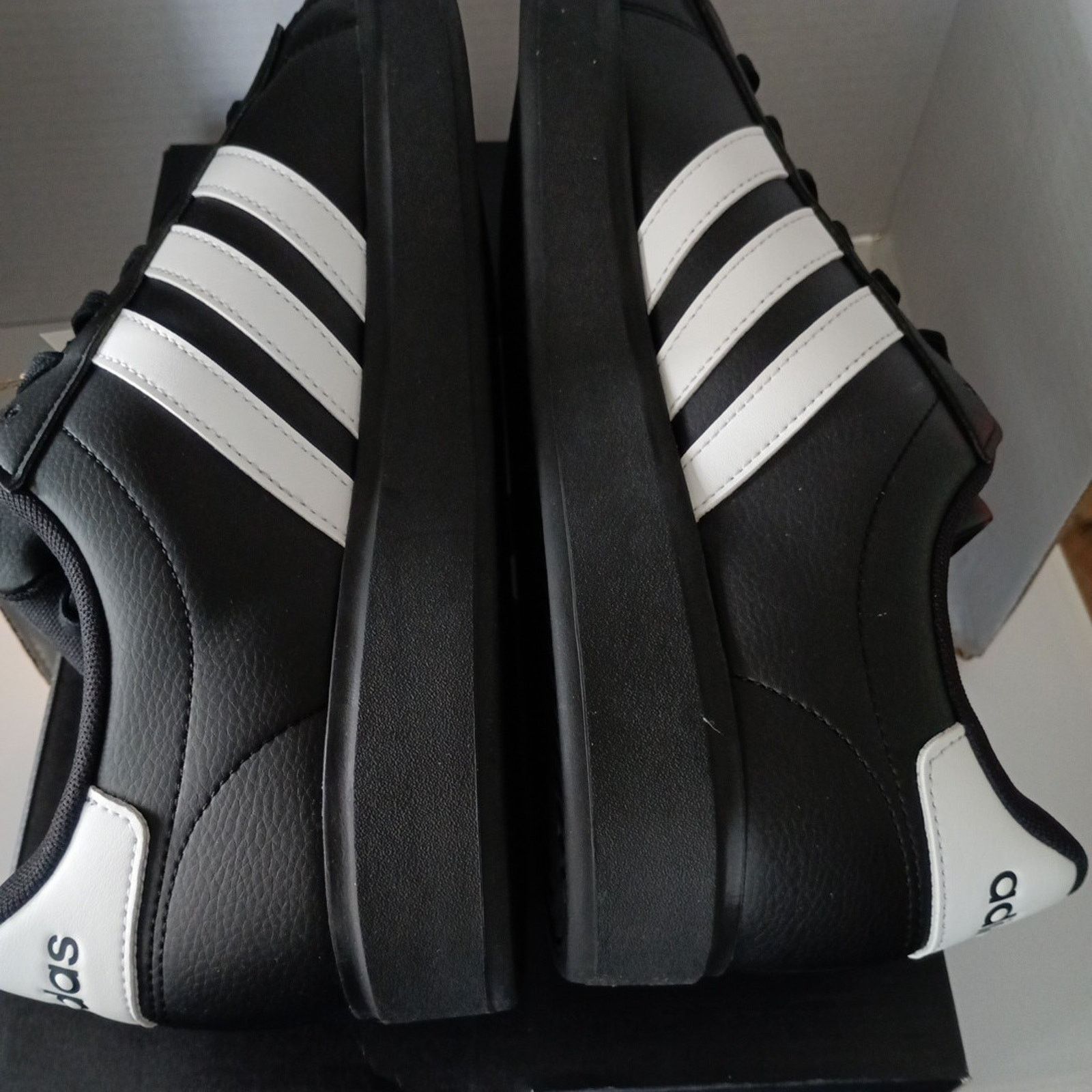 Adidas Adidas Grand Court 2.0 Black/White Men’s Size 11 JR0546 Size US 11 / EU 44 - 6 Thumbnail