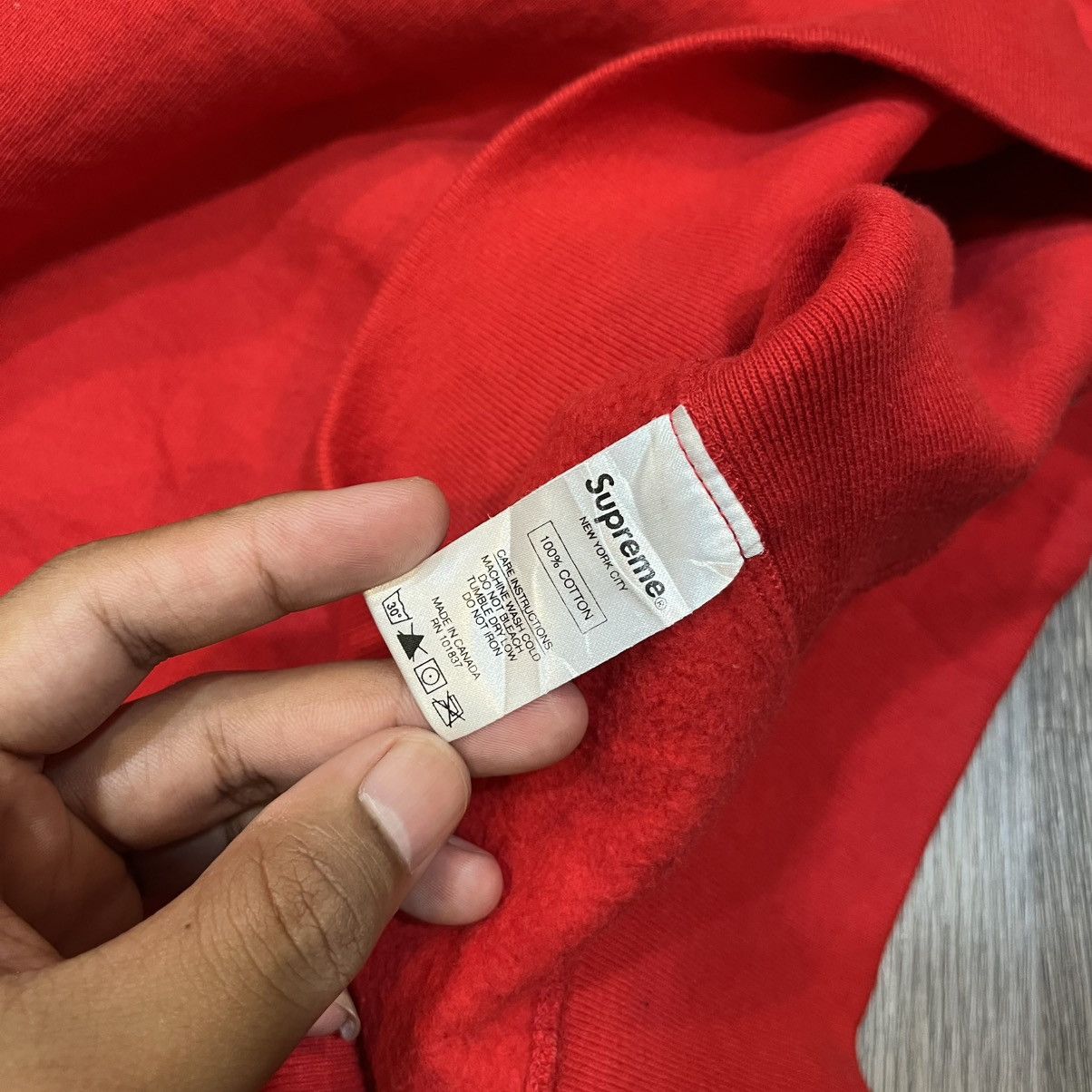 Supreme Supreme FW/16 Embroidered Hoodie Red on Red Size US L / EU 52-54 / 3 - 9 Thumbnail