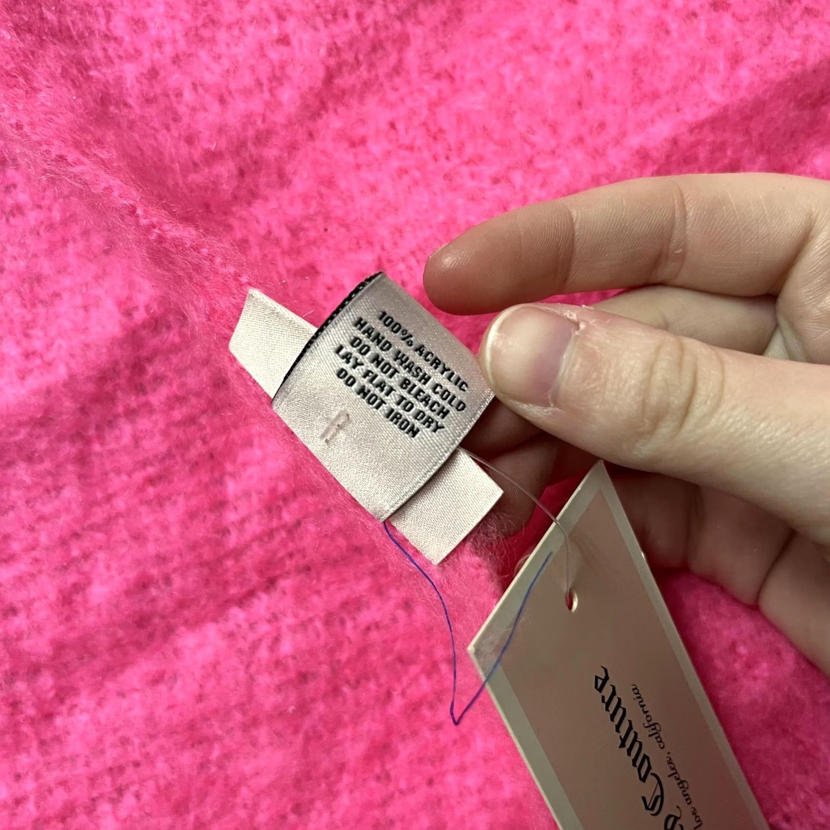 Juicy Couture Juicy Couture Scarf Womens One Size Pink Fuzzy Fringe Logo Winter Wrap Size ONE SIZE - 4 Thumbnail