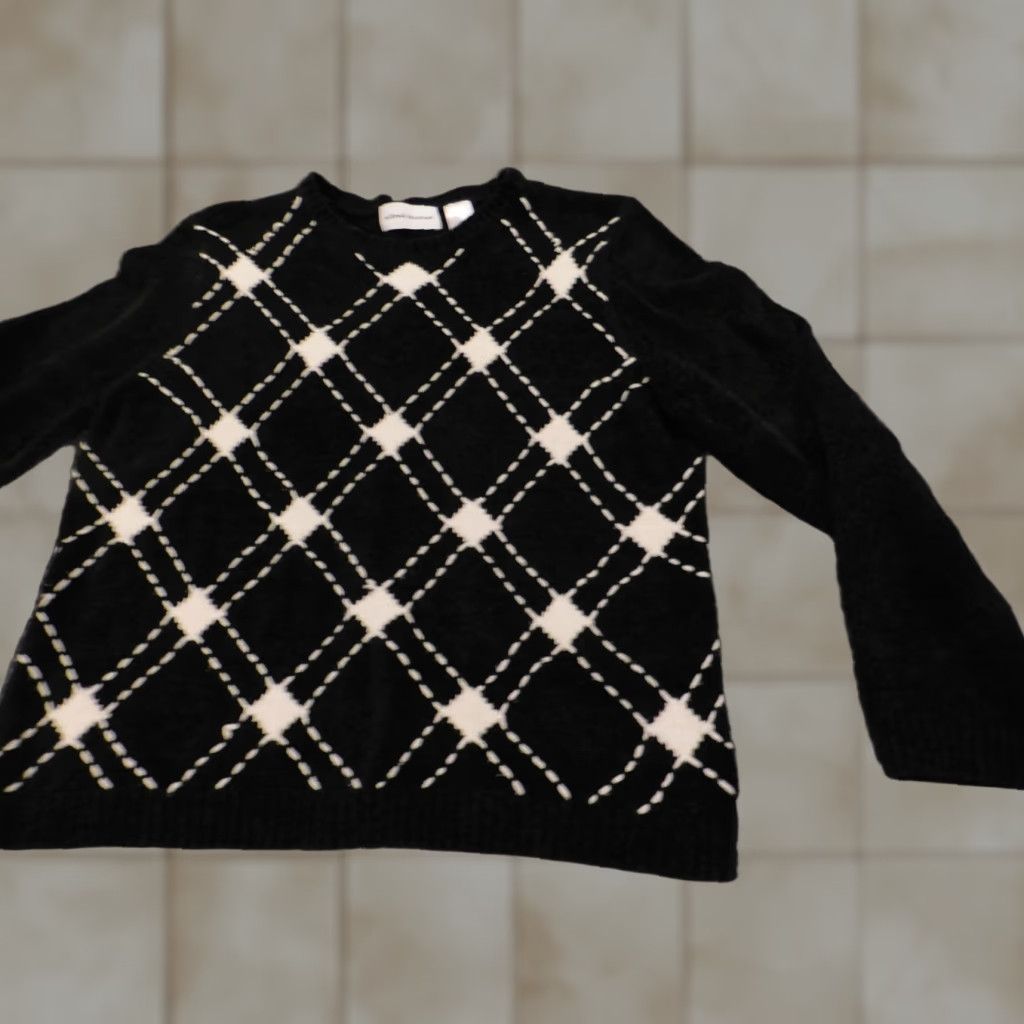 Vintage Alfred Dunner Womens Sweater Medium Black Crewneck Pullover Knit Style Pullover Casual Regular Size M Size M / US 6-8 / IT 42-44 - 1 Thumbnail