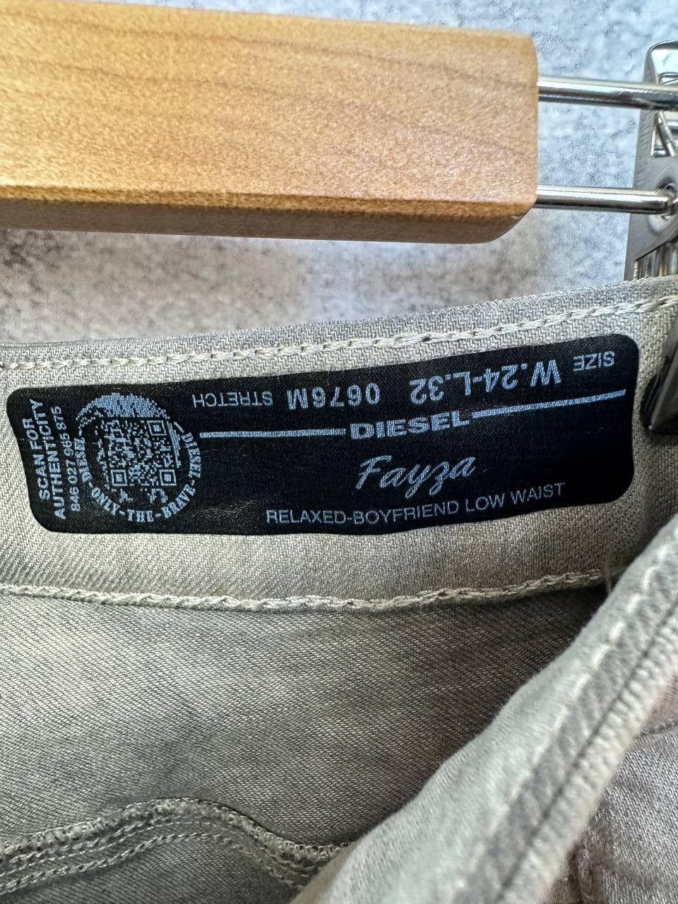 Diesel Diesel Fayza D.N.A. f/w 2016 Boyfriend Distressed Jeans Size 26" / US 2 / IT 38 - 12 Thumbnail