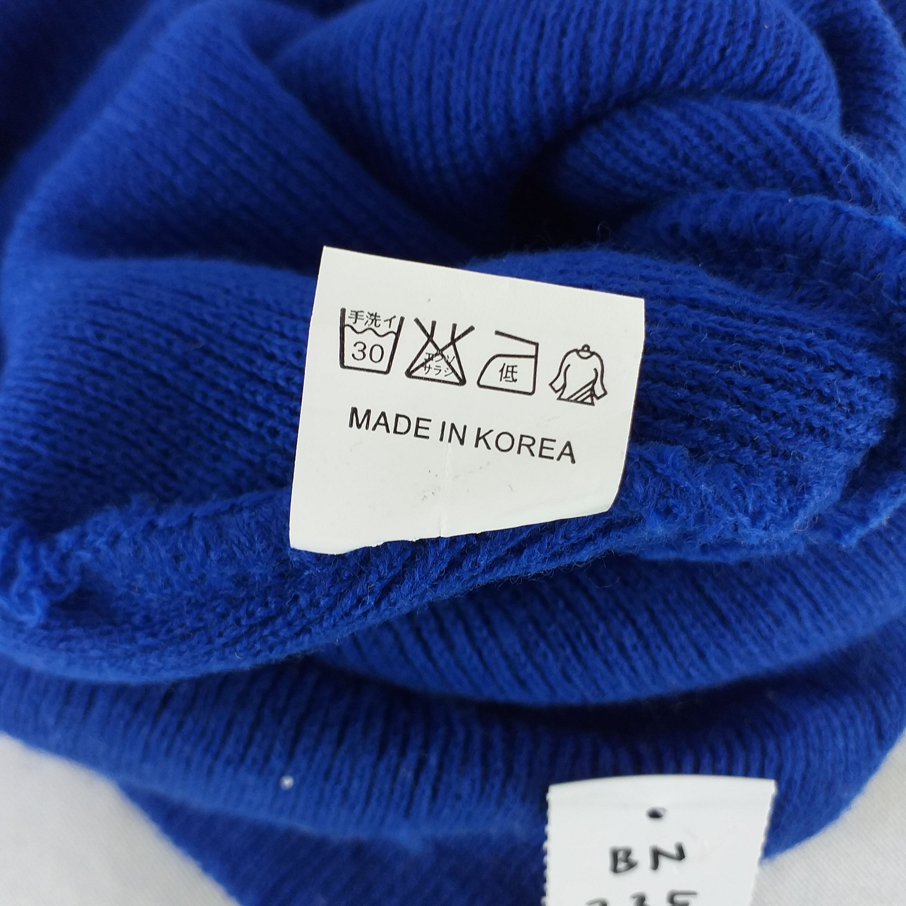 Japanese Brand Kicks 1995 Embroidery Snow Cap Hat Beanie -BN235 Size ONE SIZE - 5 Thumbnail