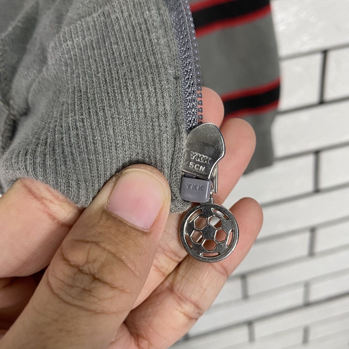 Adidas Vintage Hoodie Zipper Adidas Striped Bayer 04 Leverkusen Size US L / EU 52-54 / 3 - 16 Thumbnail