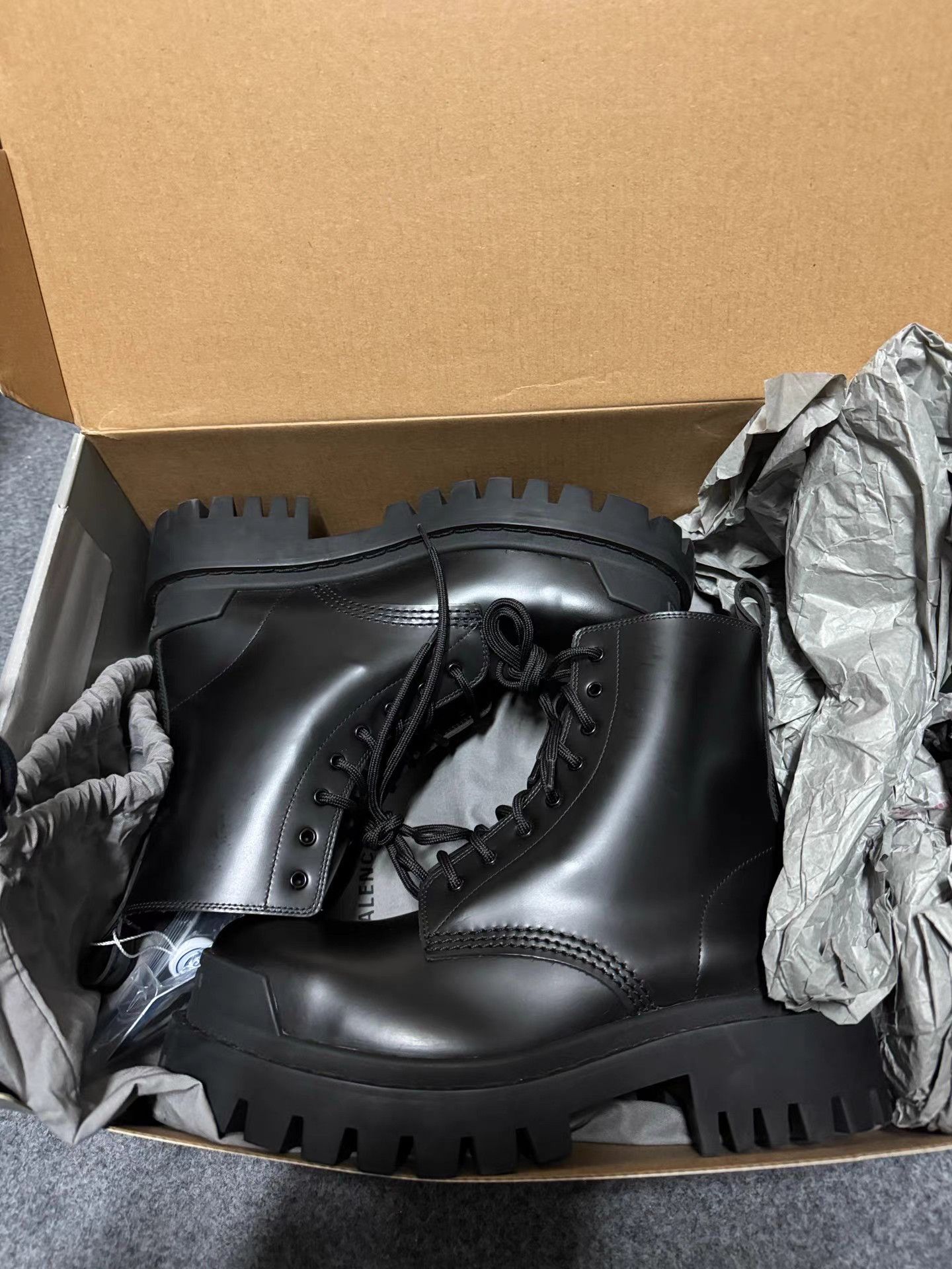 Balenciaga In Stock Balenciaga Tractor Boots K6 Size US 7 / IT 37 - 9 Thumbnail