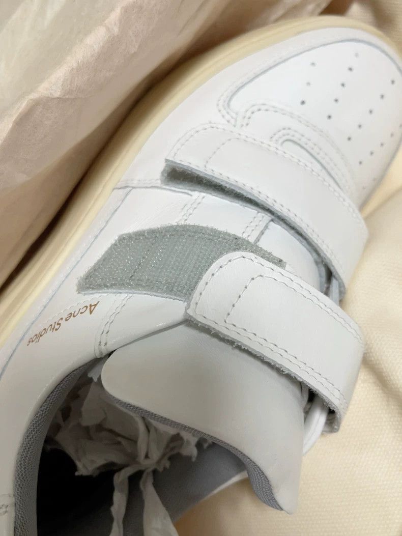 Acne Studios Acne Studios size:36 White smiling Velcro shoes Size US 5.5 / IT 35.5 - 9 Thumbnail