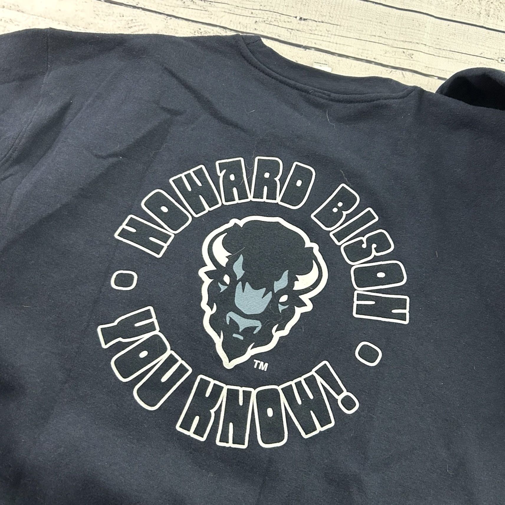 Vintage VINTAGE New Howard Bison Pullover Crewneck Sweatshirt Men’s Large Blue Uscape Shirt Mens Large Blue University 90s Designer Size US L / EU 52-54 / 3 - 6 Thumbnail