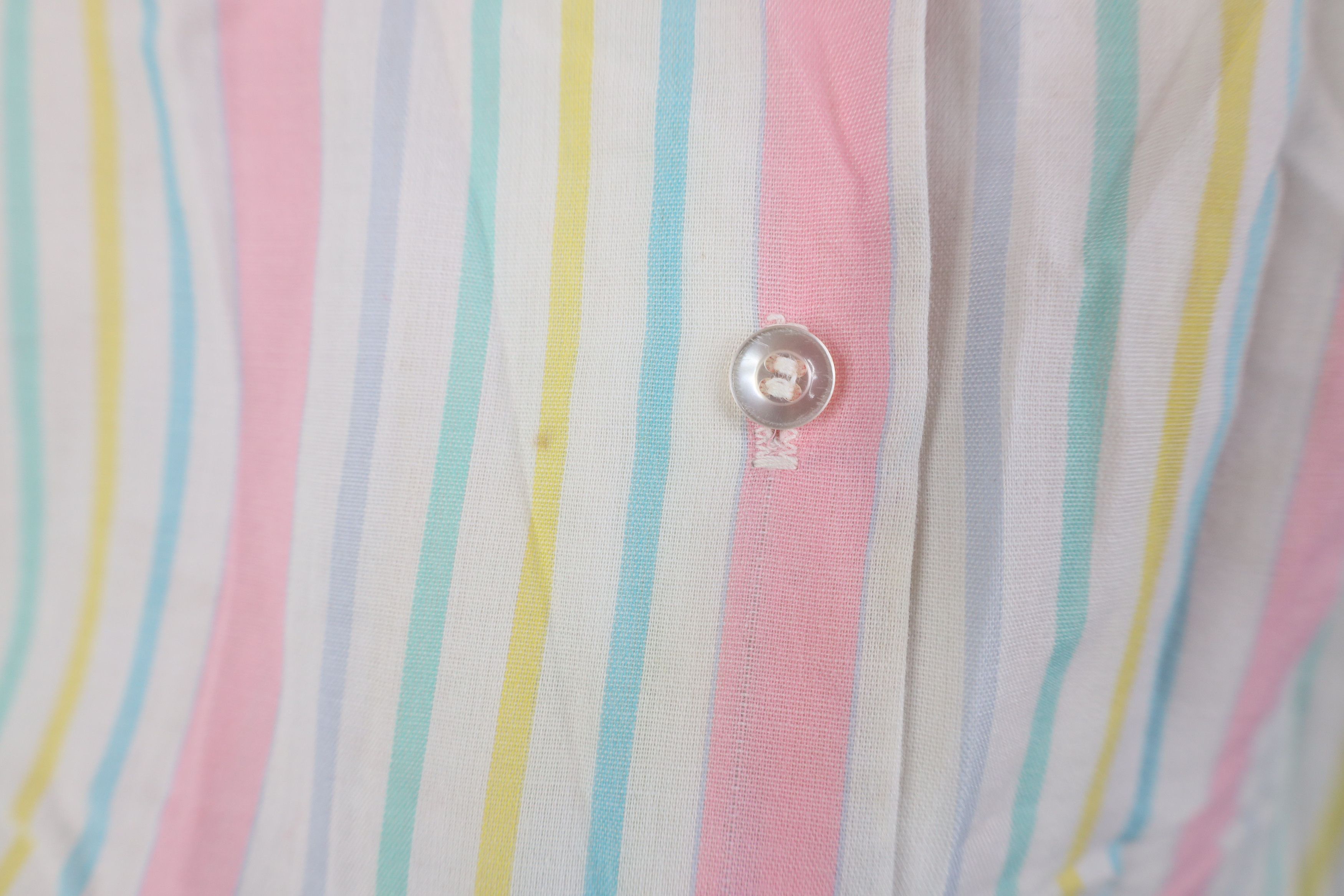 Vintage Vintage 70s 80s Streetwear Rainbow Striped Button Shirt Size S / US 4 / IT 40 - 6 Thumbnail