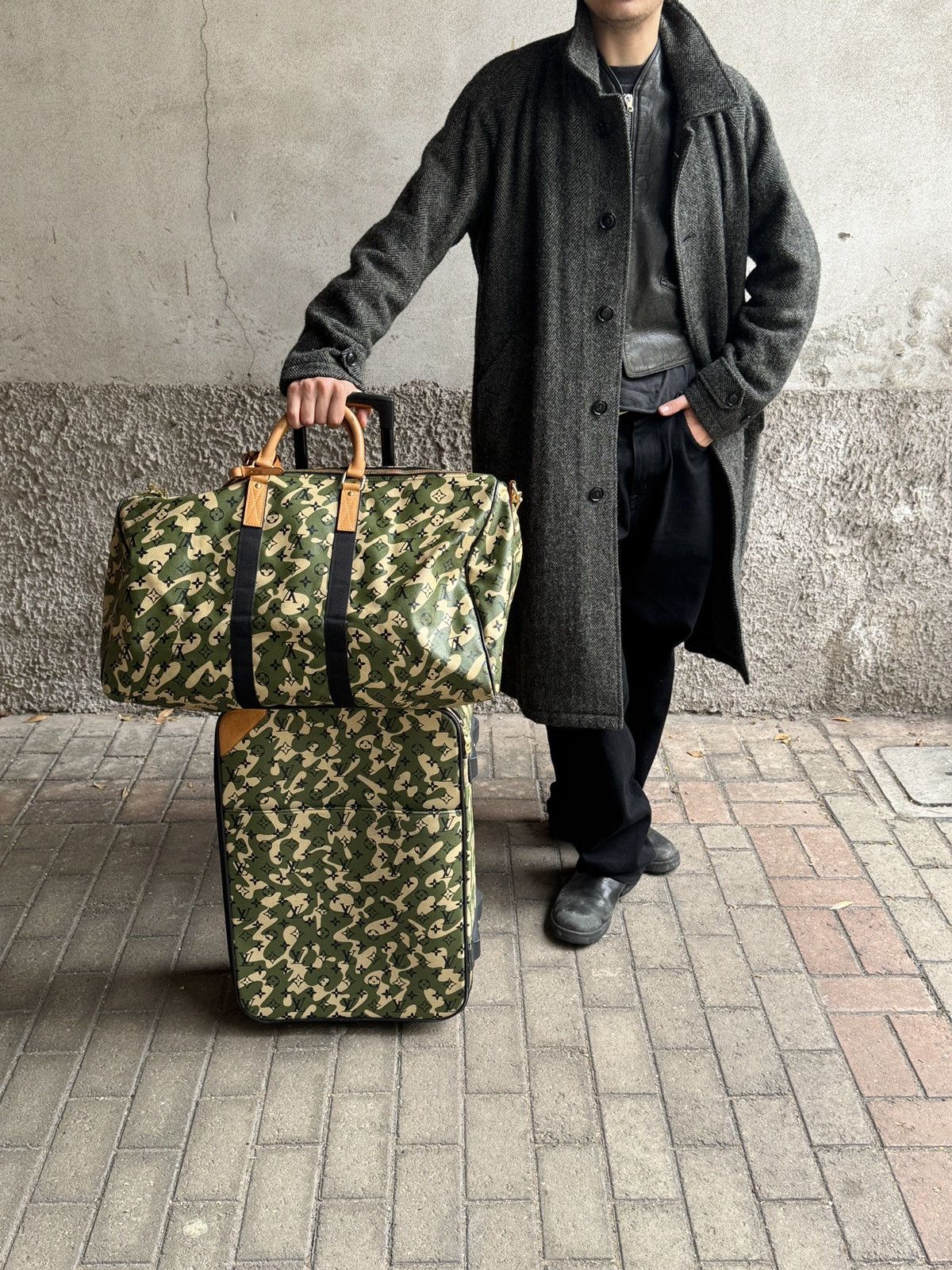 Louis Vuitton × Takashi Murakami LV x Takashi Murakami Pegase 60 Monogramouflage suitcase Size ONE SIZE - 3 Thumbnail