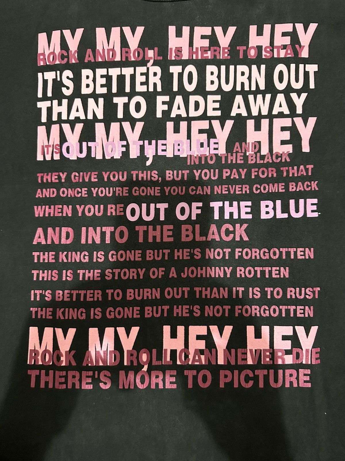 Band Tees Vtg 90’s Neil Young “My My, Hey Hey (Out of the Blue)” Shirt Size US L / EU 52-54 / 3 - 3 Thumbnail