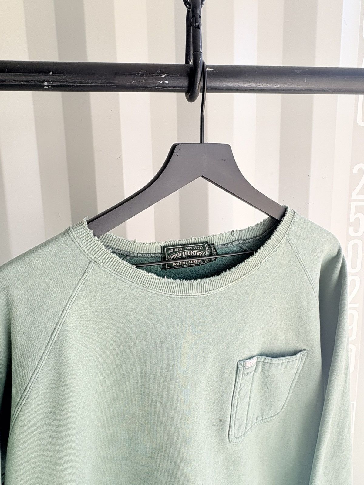 Polo Ralph Lauren Polo Ralph Lauren Thrashed Faded Sweatshirt Distressed Size US L / EU 52-54 / 3 - 3 Thumbnail