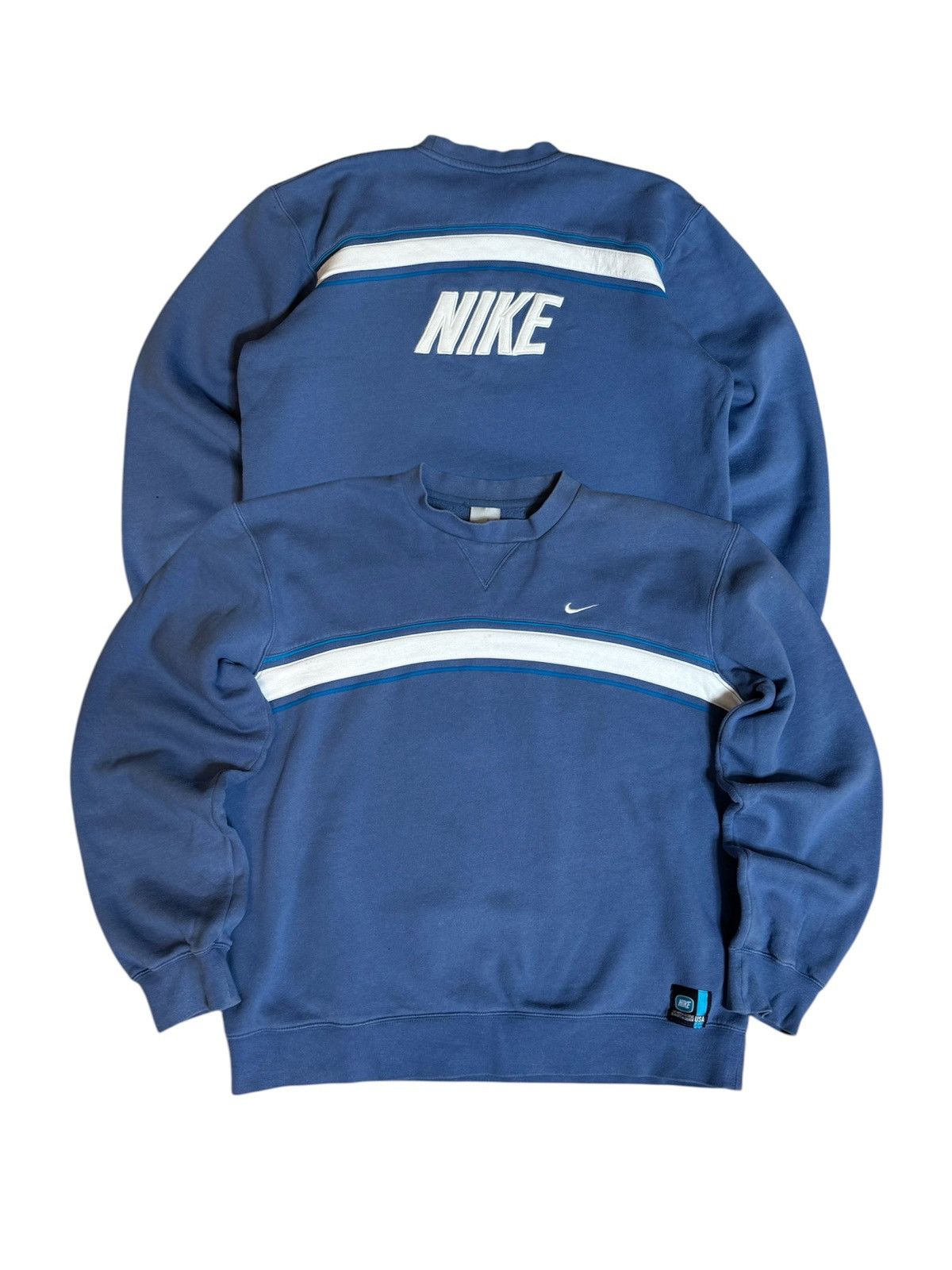 Vintage 00s Sky Blue Nike Sweatshirt - Large