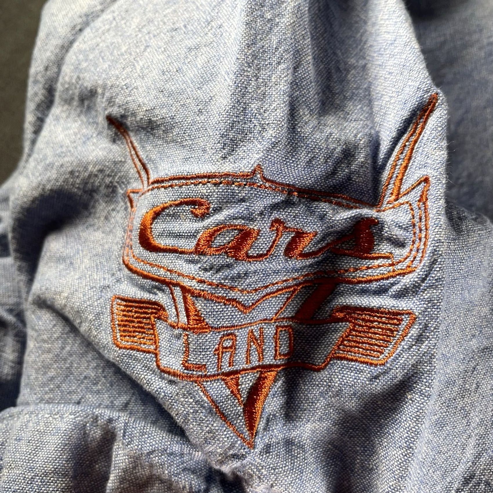 Disney Disney Cars Land Shirt Men’s XL Button-Down Short Sleeve Embroidered Patch Blue Cafe Disneyland Butte Clark? Size US XL / EU 56 / 4 - 3 Thumbnail