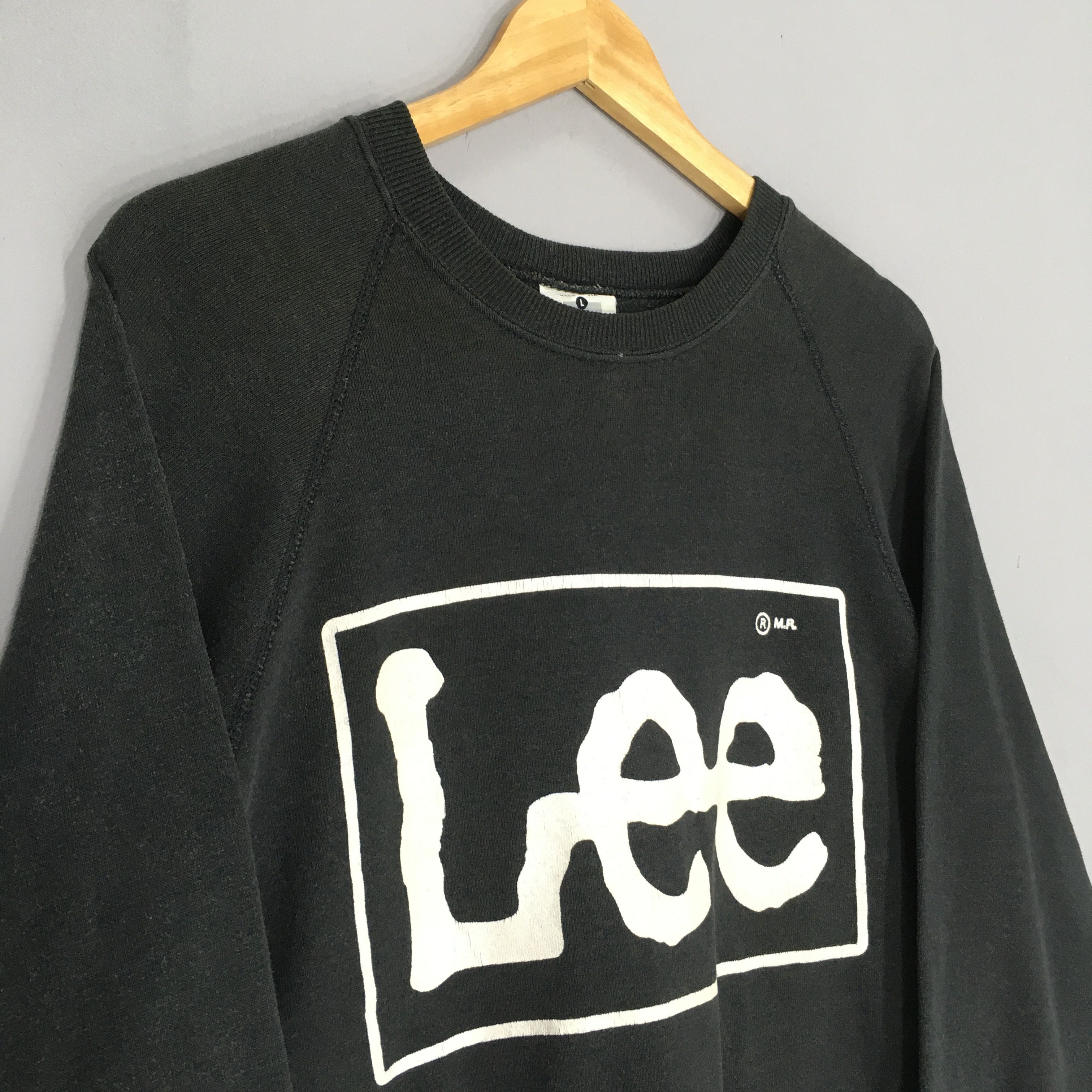 Lee × Vintage Vintage 90's Lee Usa Black Sweatshirt Large Size US L / EU 52-54 / 3 - 3 Thumbnail