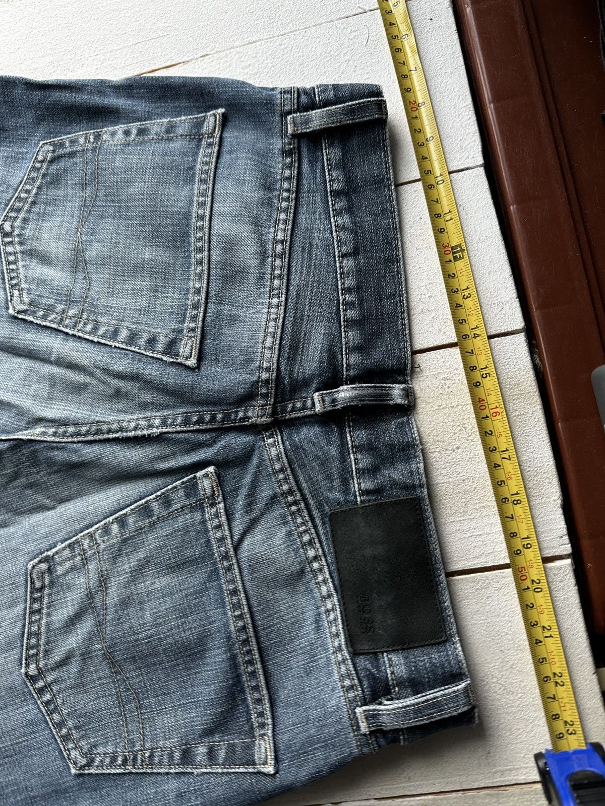 Hugo Boss 🚨 VNTG HUGO BOSS BLUE WASHED RARE MEN DENIM JEANS LUXURY Size US 32 / EU 48 - 10 Thumbnail