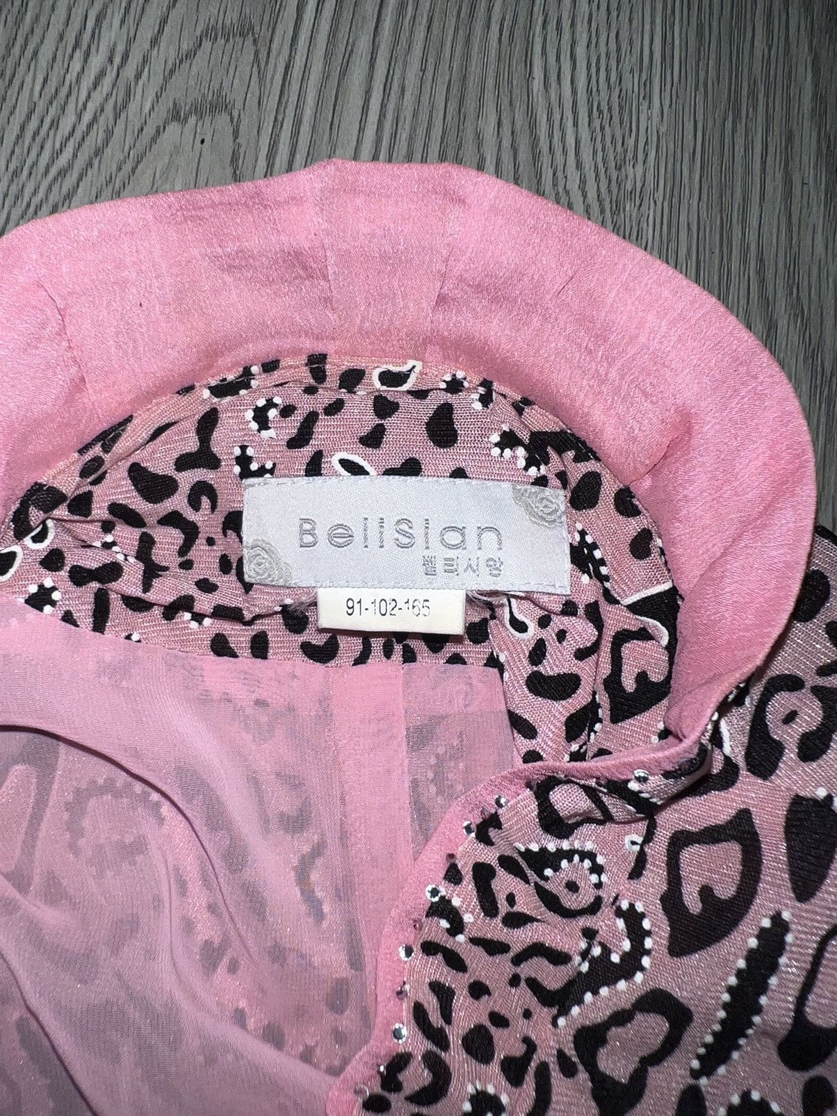 Dolce & Gabbana BeliSian cropped leopard top 💖🐆 Size ONE SIZE - 7 Thumbnail