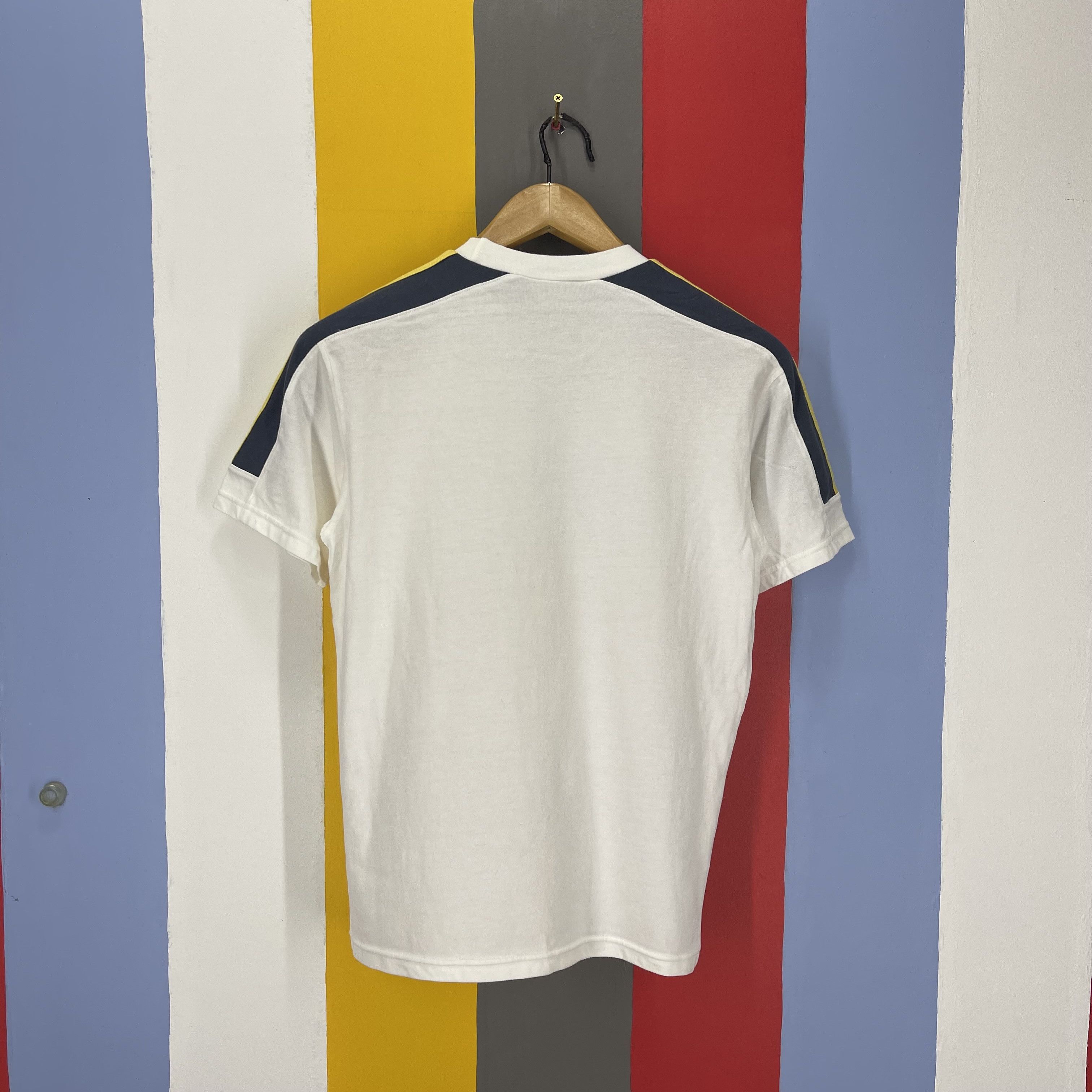 Adidas 90s Vintage ADIDAS THREE STRIPE Crew Neck T Shirt #1777/07 Size US S / EU 44-46 / 1 - 8 Thumbnail
