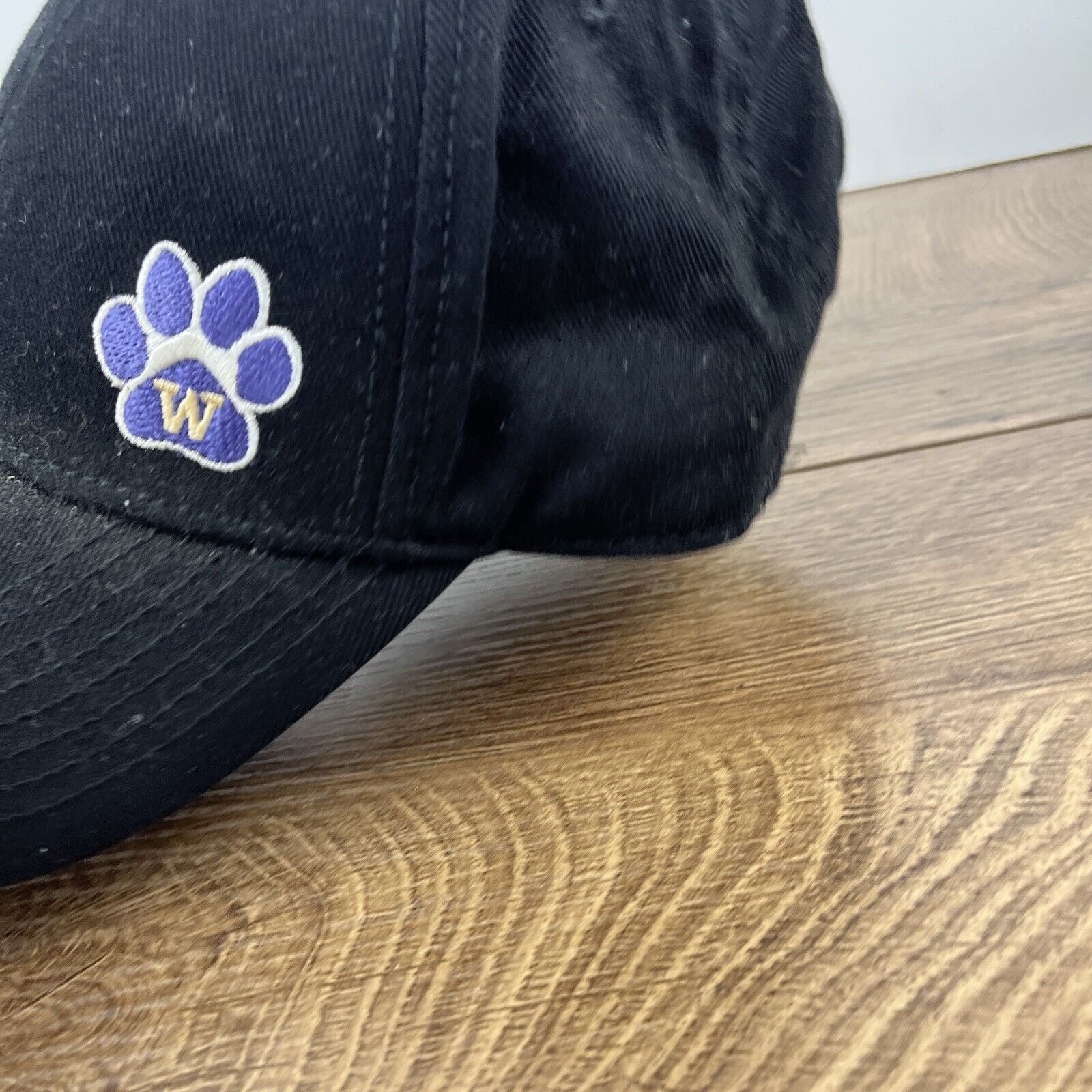Other Washington Huskies Hat NCAA Huskies Black Hat Adjustable Adu Size ONE SIZE - 9 Thumbnail