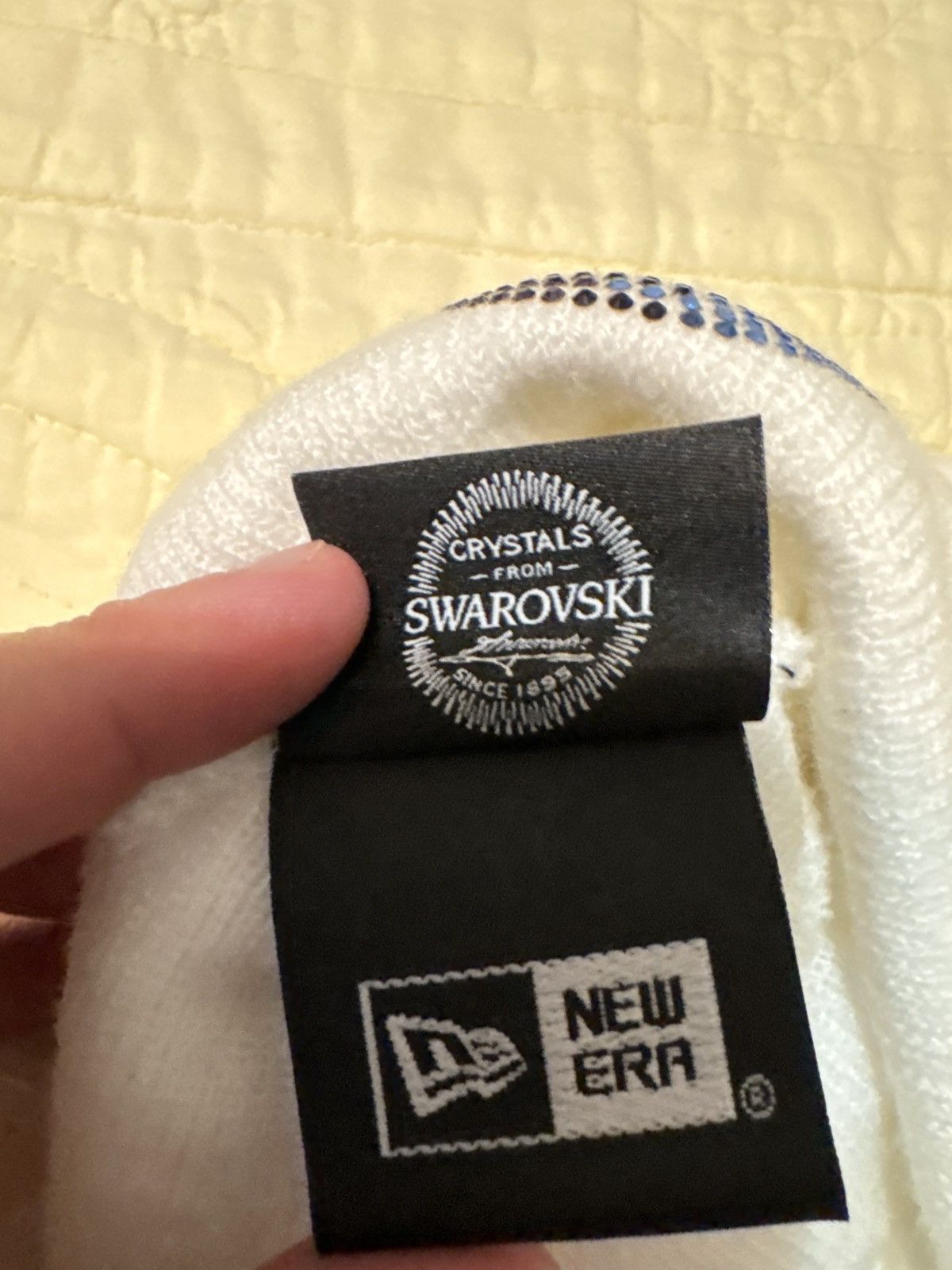 Supreme × Swarovski Supreme X Swarovski rainbow studded gem beanie Size ONE SIZE - 3 Thumbnail