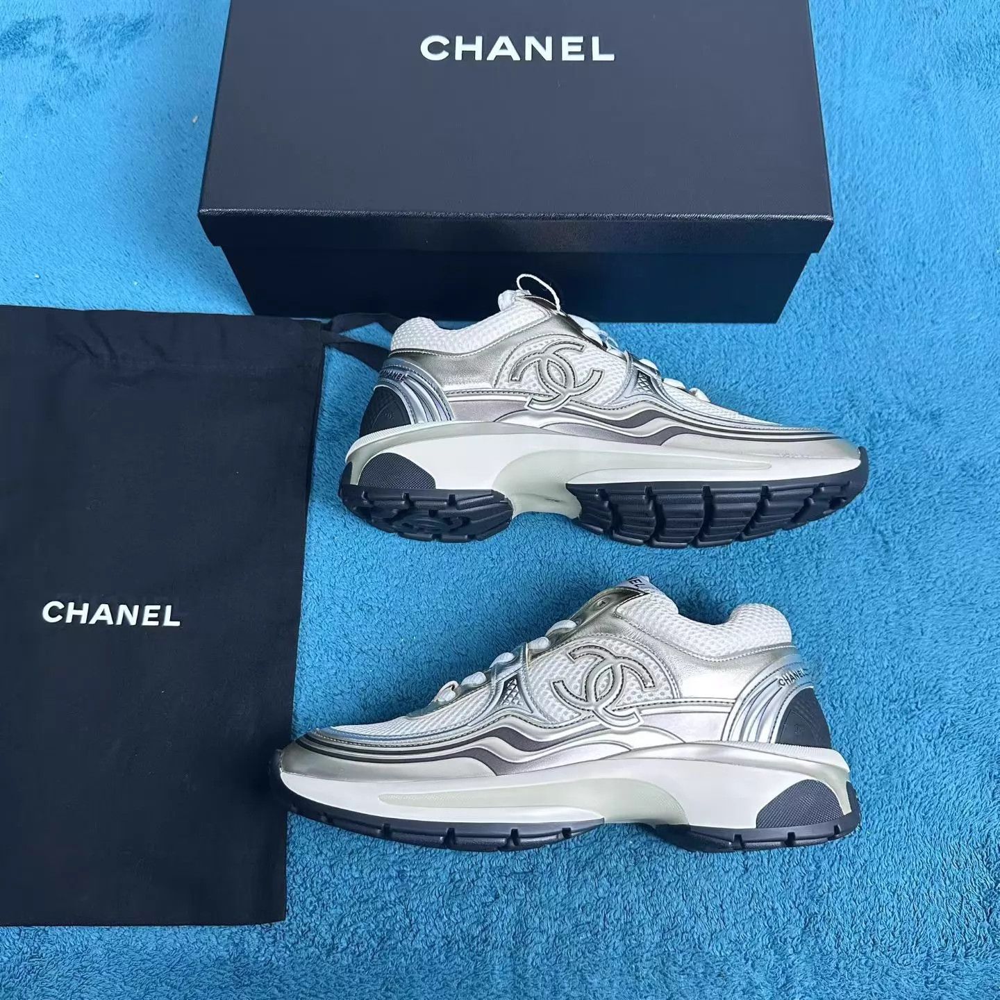Chanel Chanel Golden Horn King White Gold Sneakers 36.5 Size US 6 / IT 36 - 2 Thumbnail