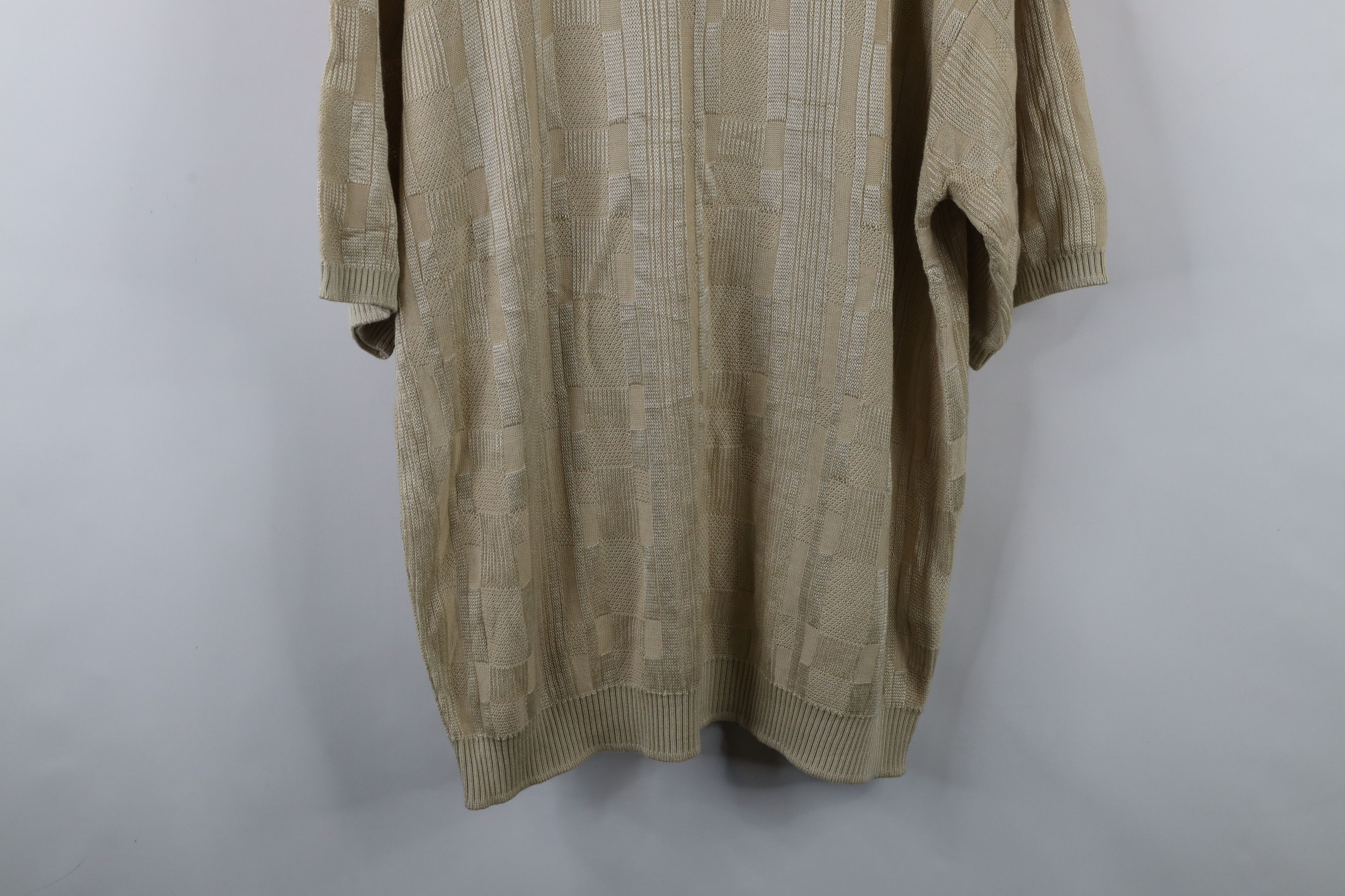 Vintage Vintage 90s Coogi Style Striped Knit T-Shirt Beige USA Size US XXL / EU 58 / 5 - 10 Thumbnail