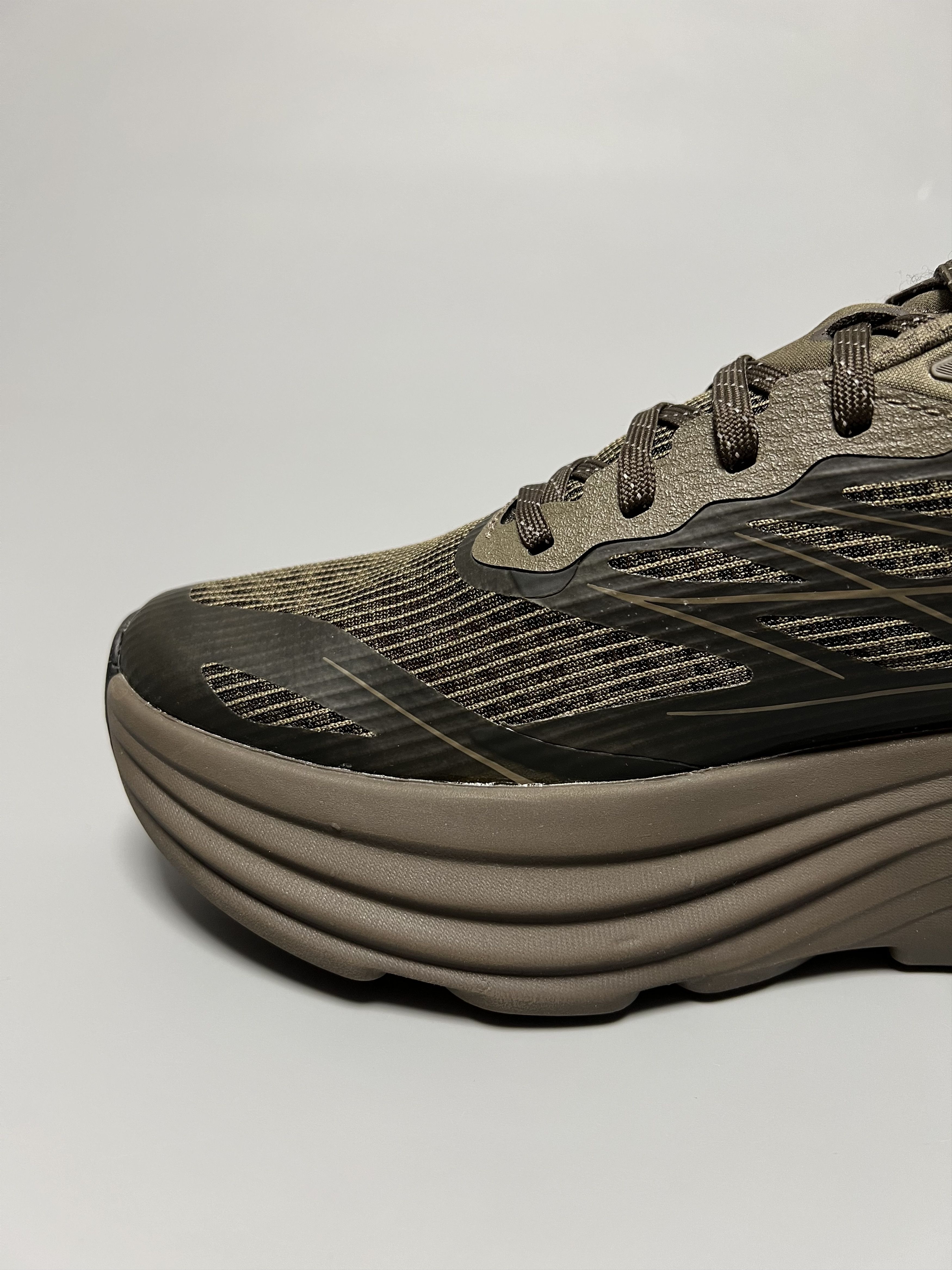 Hoka Hoka Bondi 8 TS Caged ‘Stealth Tech Pack’ Running Shoes Size US 9.5 / EU 42-43 - 11 Thumbnail