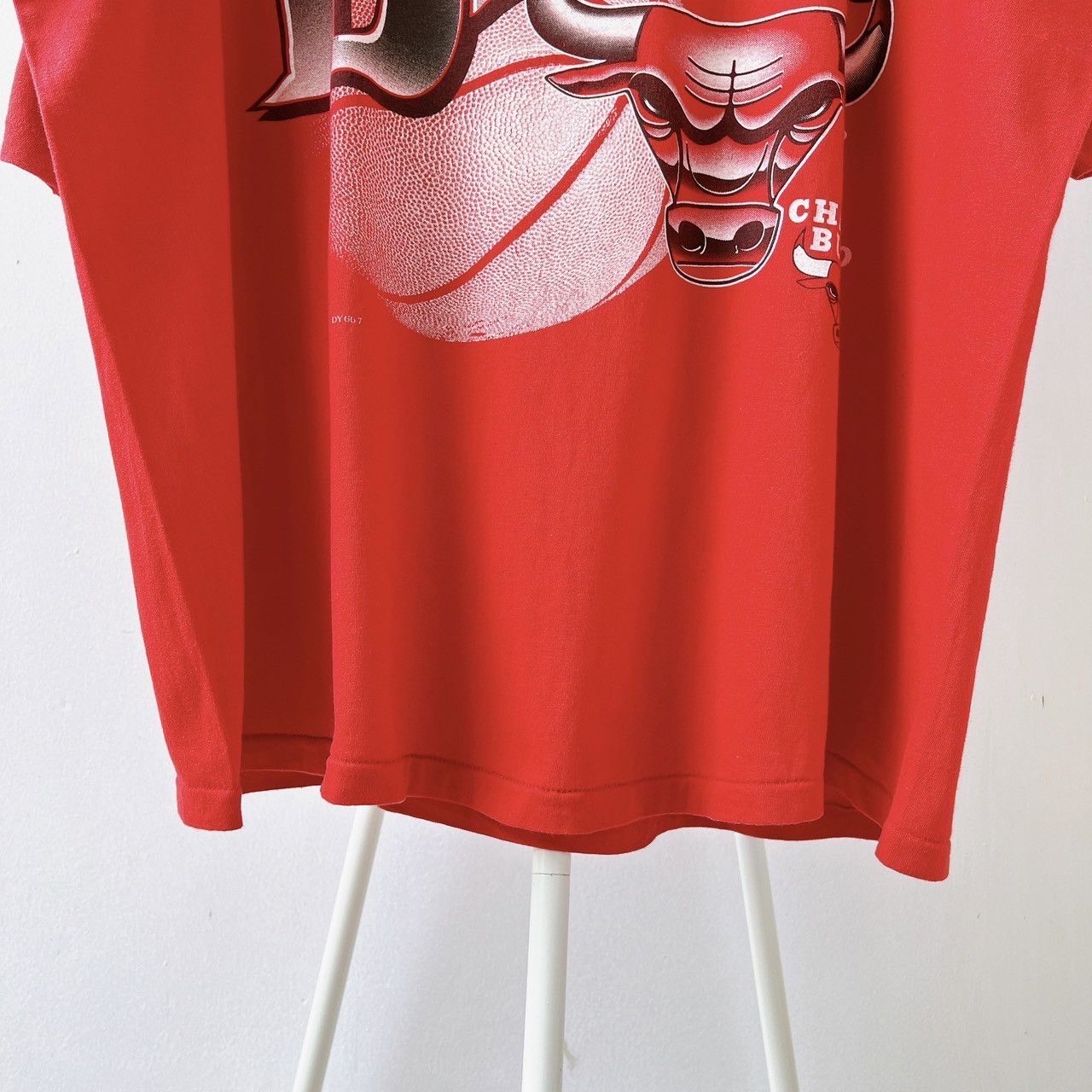 Vintage 90s Chicago Bulls NBA t-shirt/ XL Size US L / EU 52-54 / 3 - 5 Thumbnail